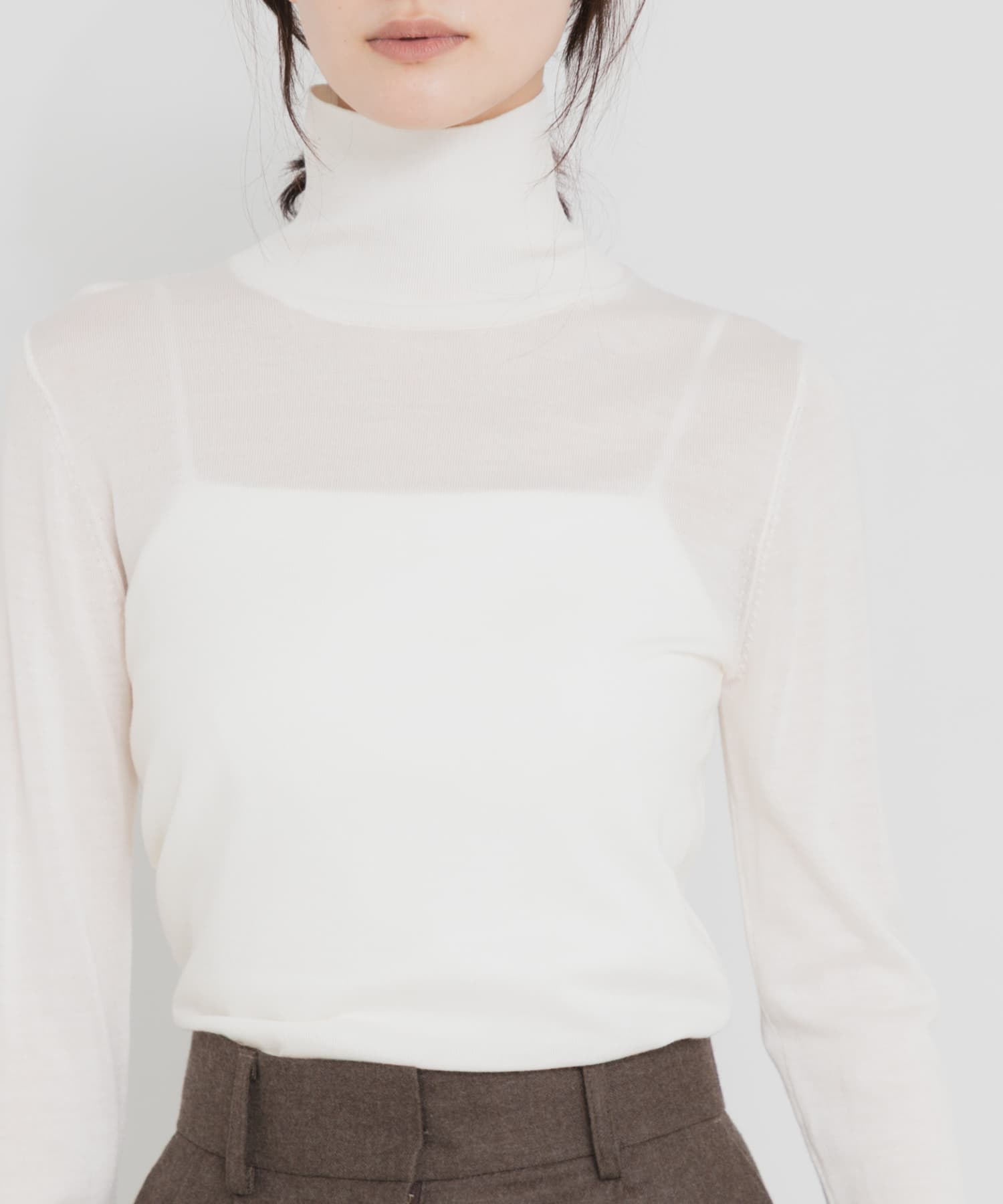 WOOL SILK TURTLENECK KNIT