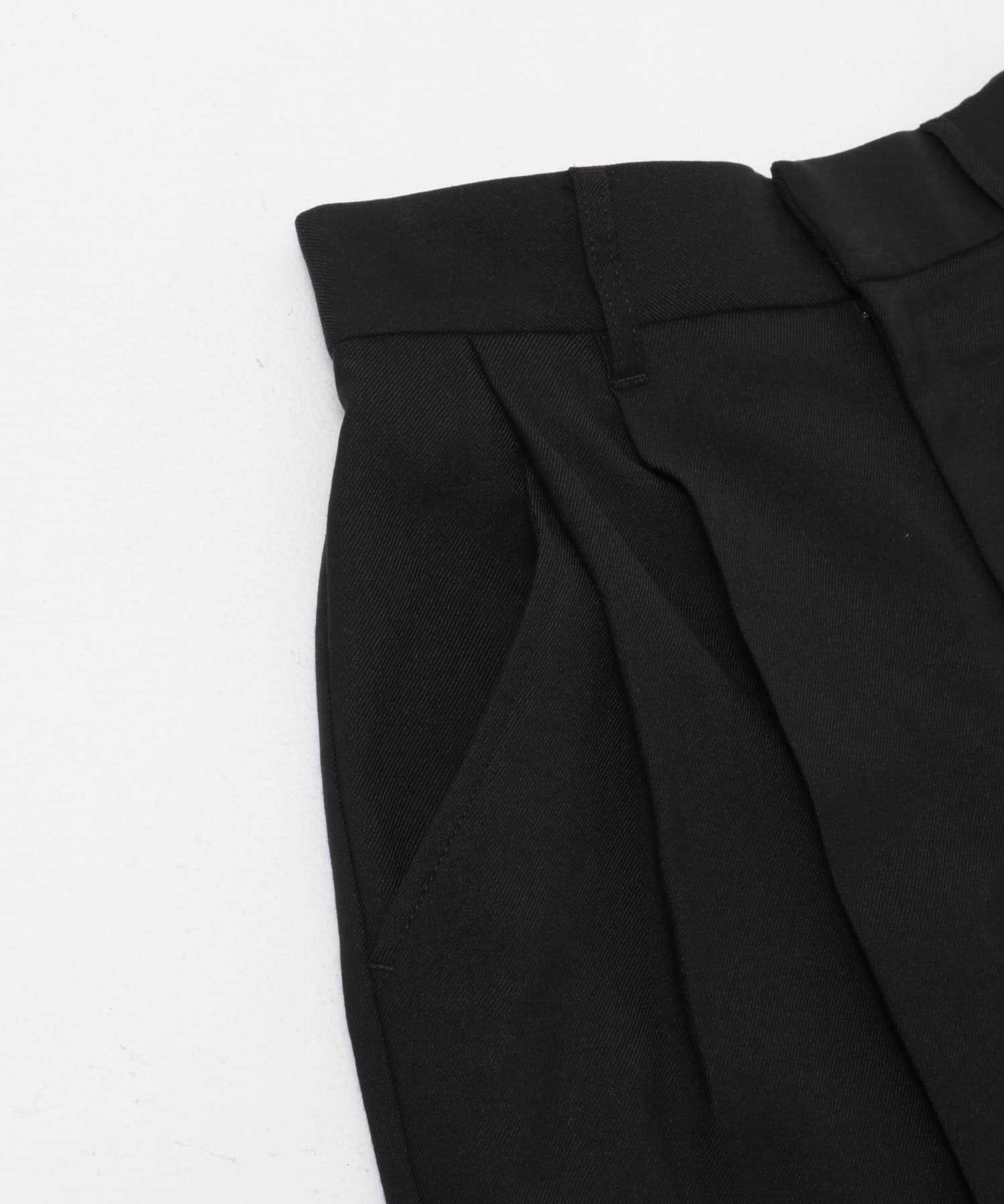 ウールツイルハーフパンツ BLACK 36