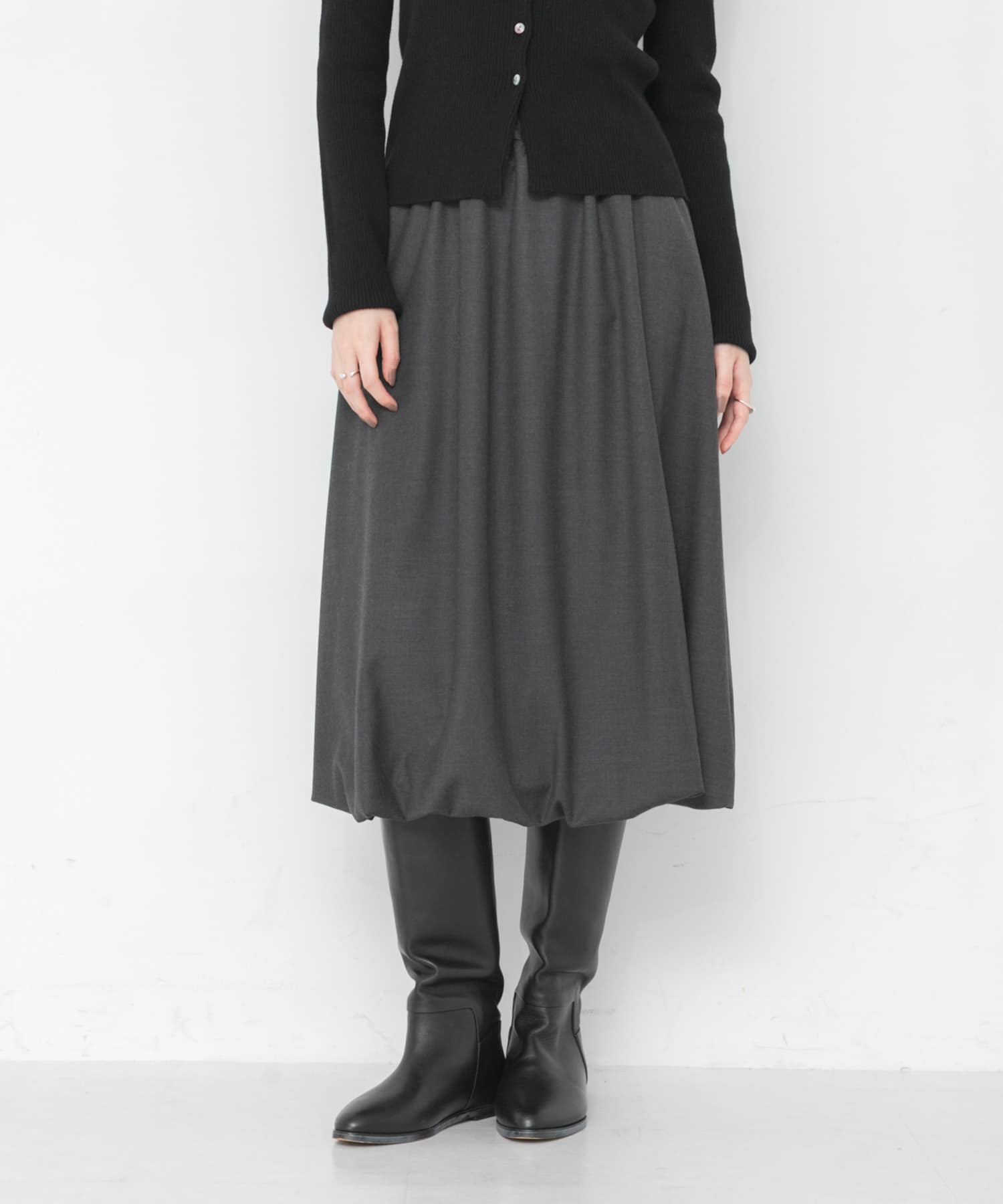 『UR TECH SMOOTHLUXE』ウール混バルーンギャザースカート