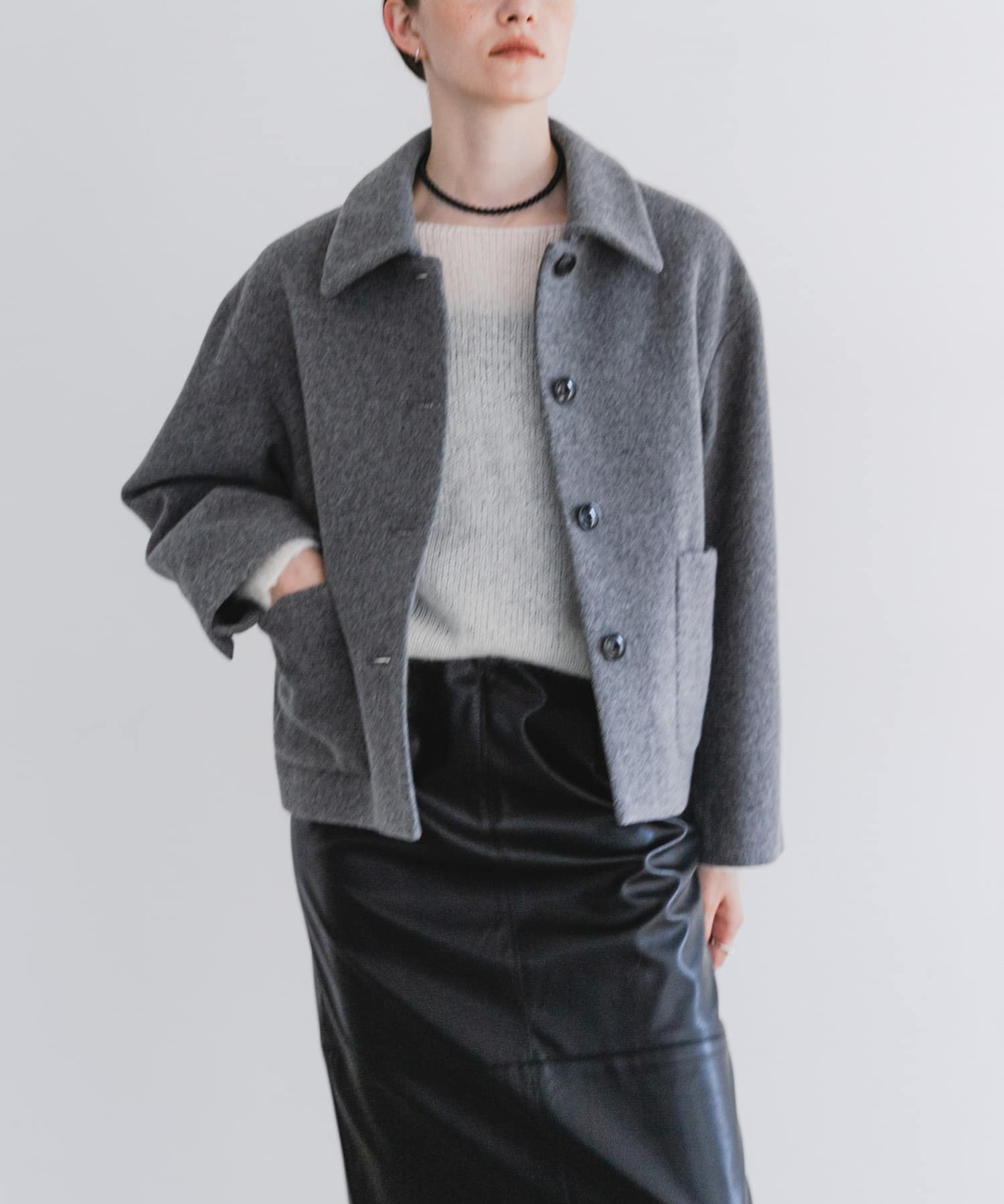 GRAY