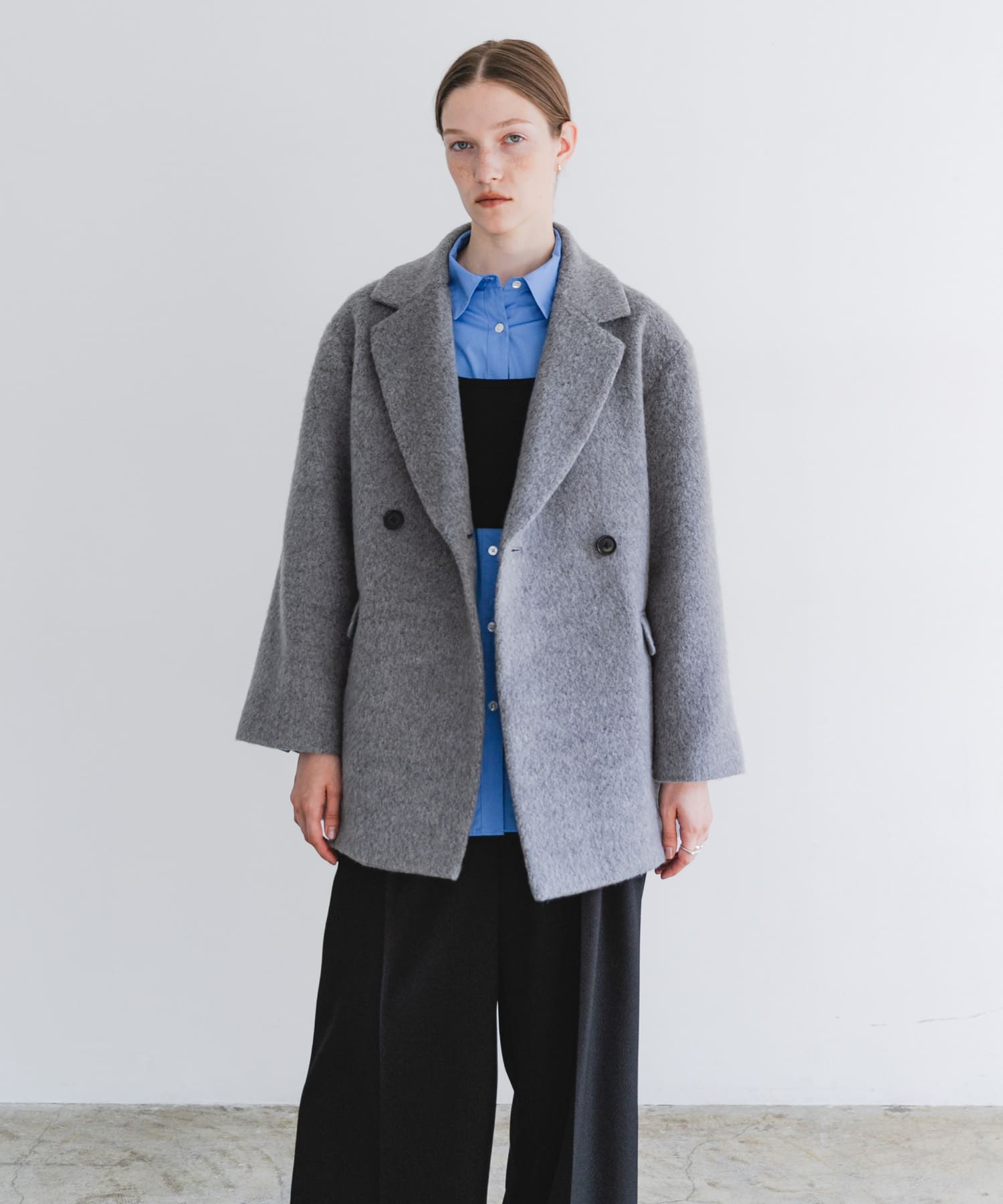 TOP GRAY