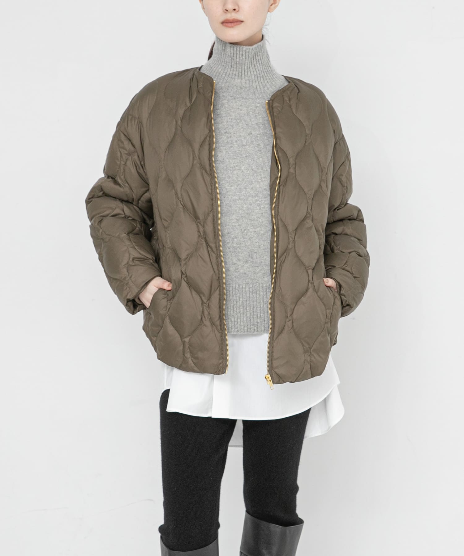 KHAKI