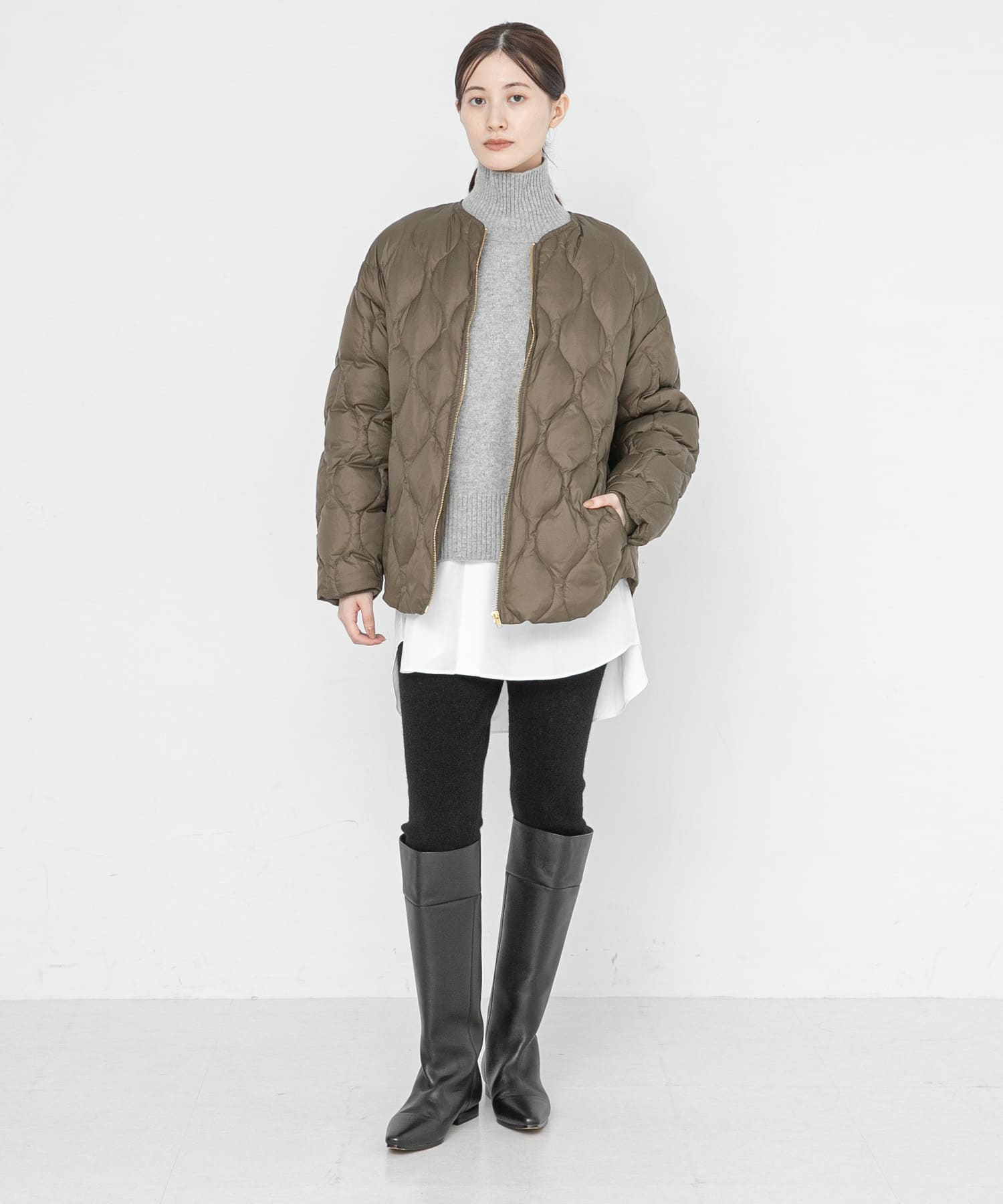 KHAKI