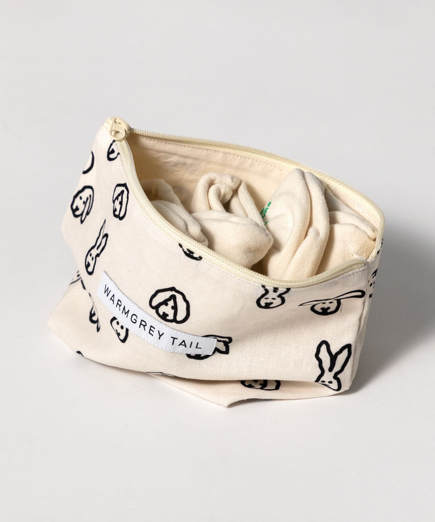 WARMGREYTAIL　STANDING POUCH-BUNNY M IVORY -