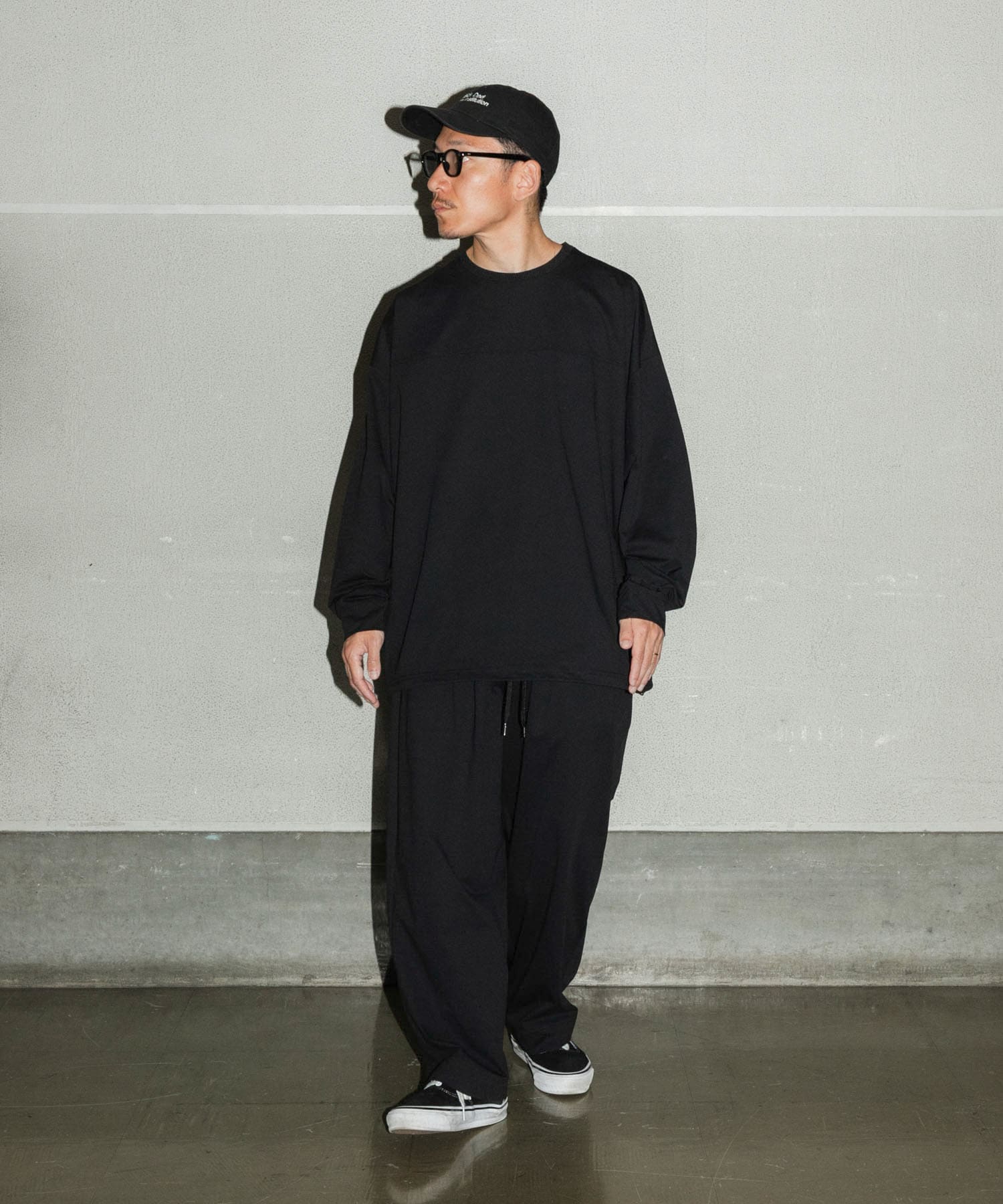 Wide Dad BREEZY TECH LONG-SLEEVE T-SHIRTS(1 CHARCOAL): トップス