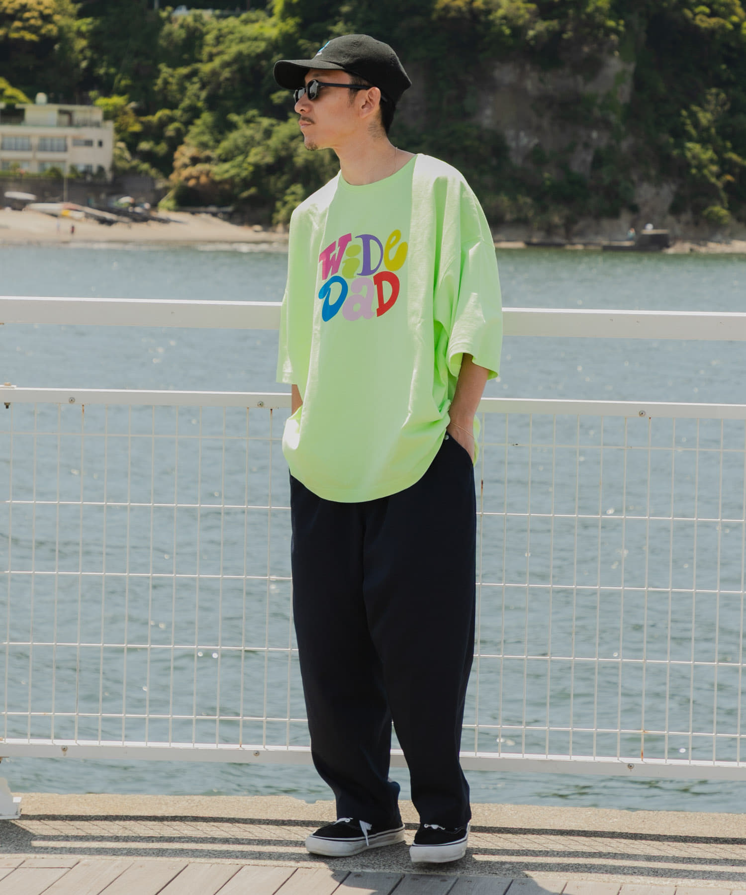 LIMEGREEN