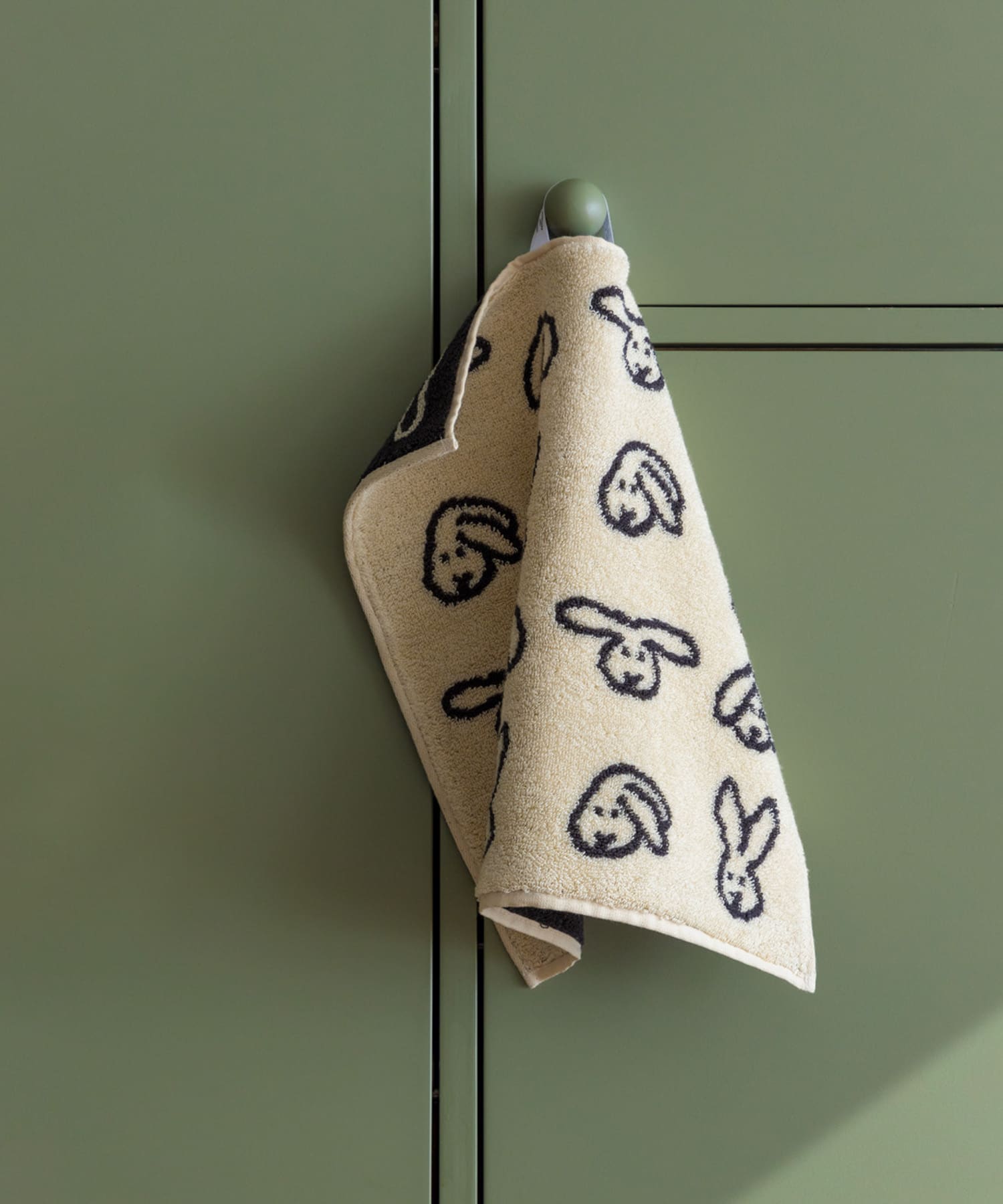 WARMGREYTAIL　HANDTOWEL-BUNNY BUNNY