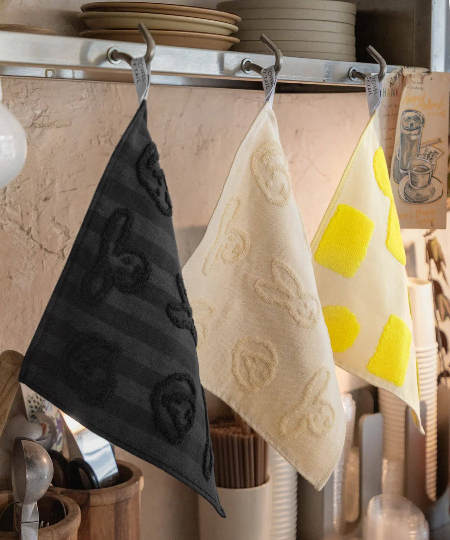 WARMGREYTAIL　CORN HAND CLOTH YELLOW -