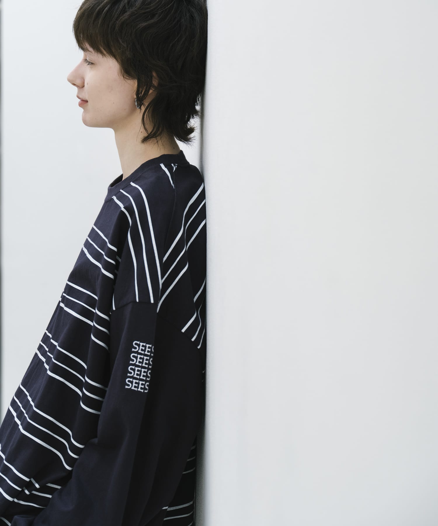SEE SEE　SUPER BIG  LS TEE (MULTI BORDER) NAVY M