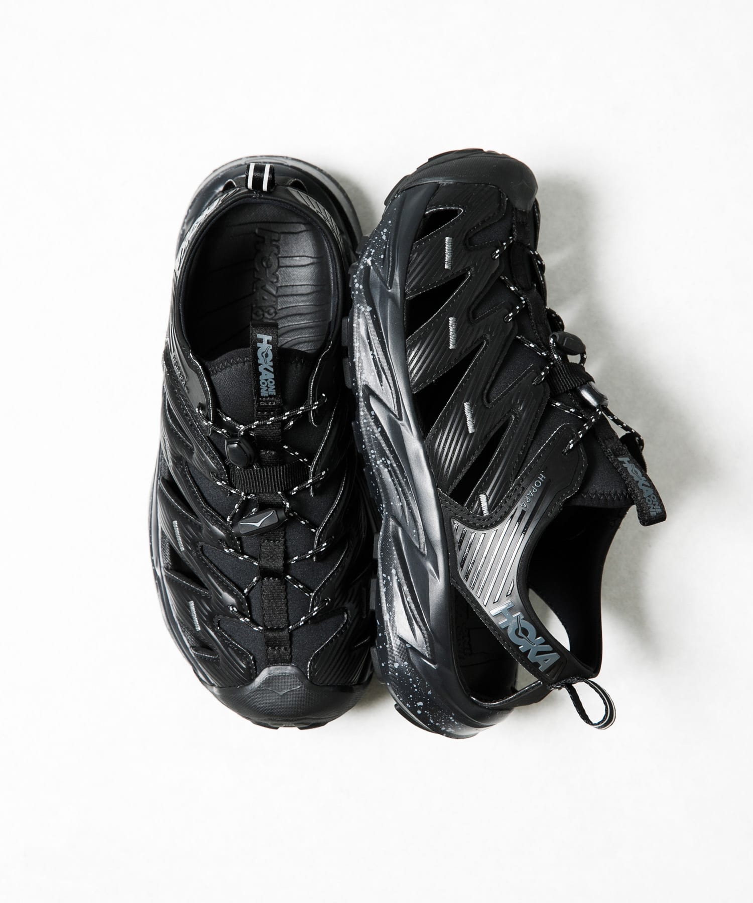HOKA ONE ONE　Hopara