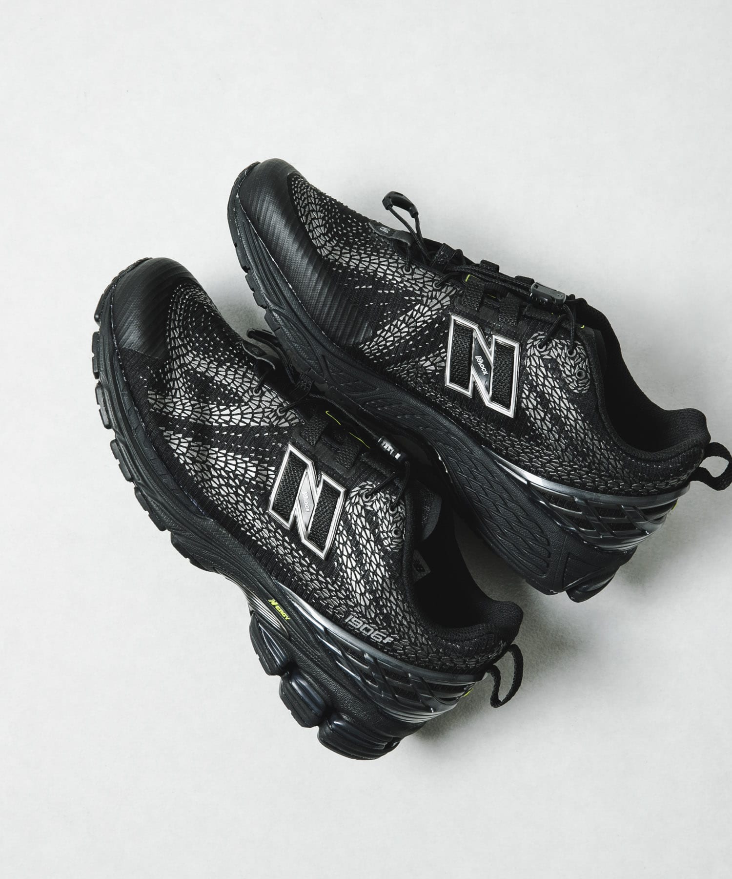 8PN(BLACK)