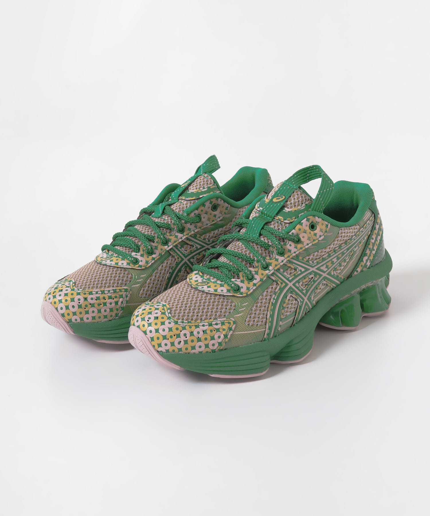 ASICS W.US7-SGELKINETIC FLUENT(23 700 W/KALE): シューズ｜URBAN