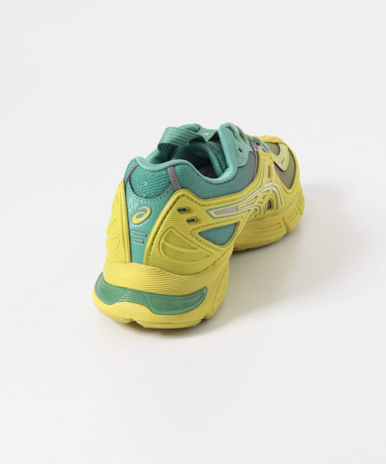 ASICS　W.UB13-S GEL-SD-LYTE 300 K/SAGE 23