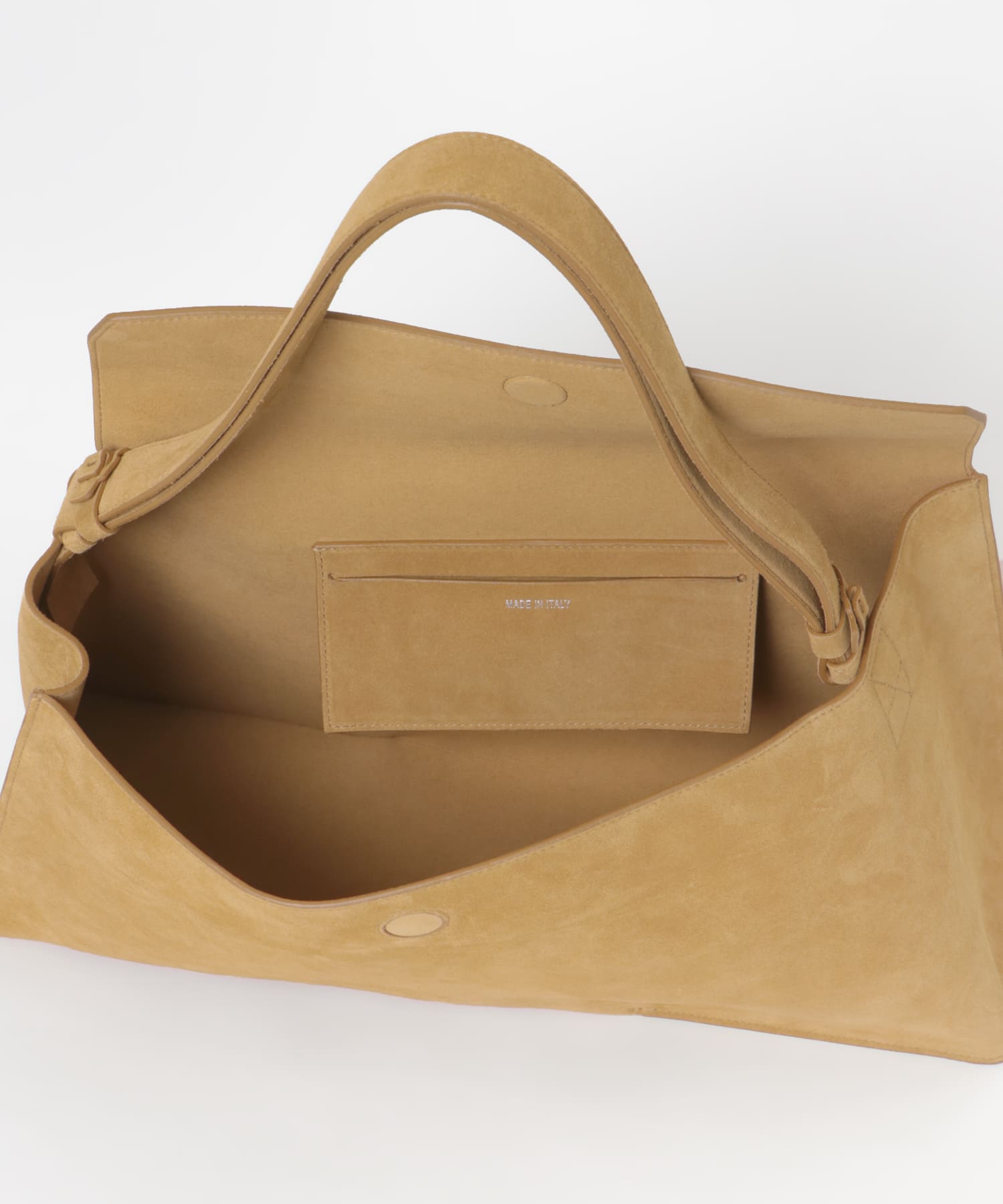 STUDIO NICHOLSON　THE FOLDED SHOULDER BAG CUOIO Free