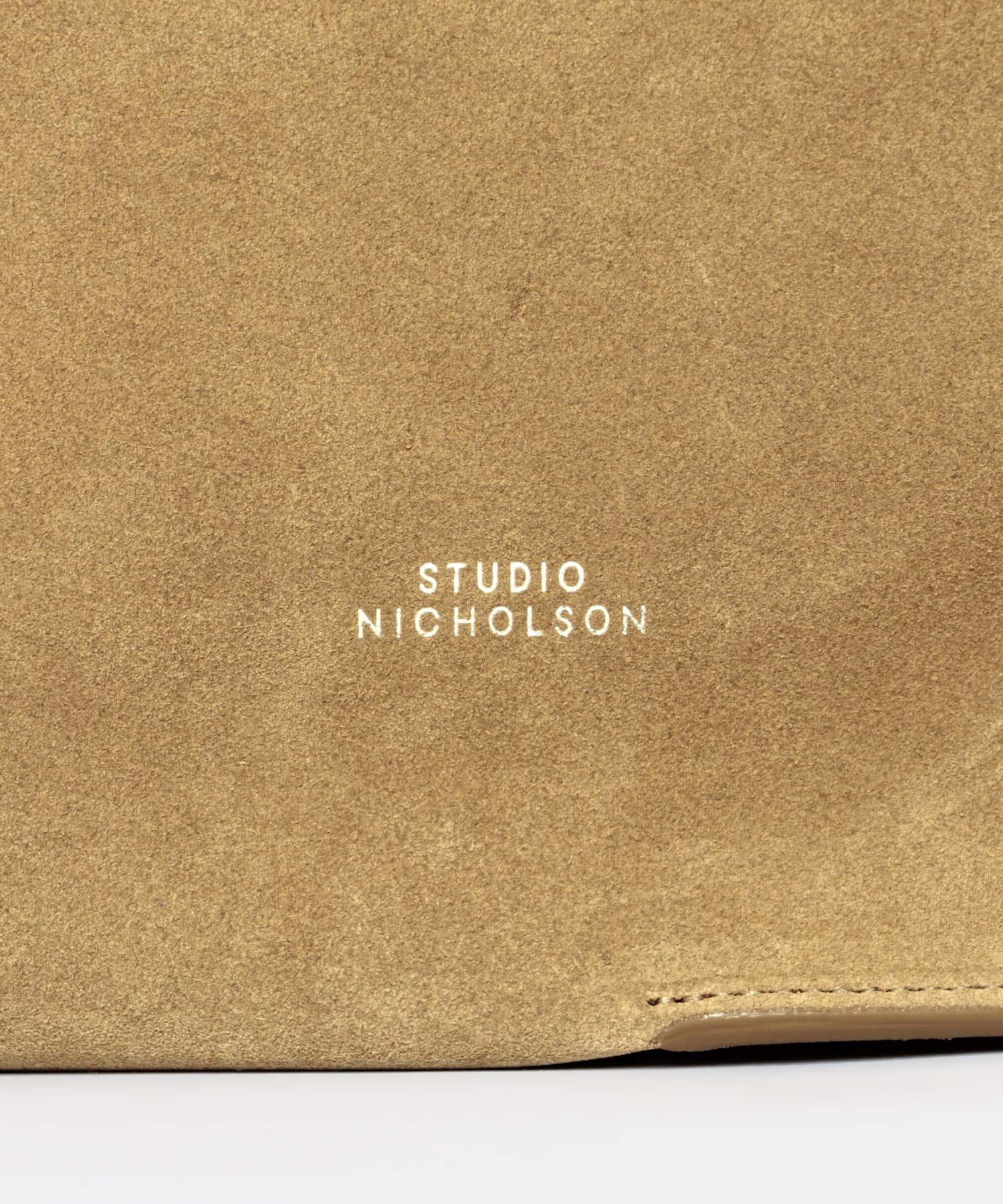 STUDIO NICHOLSON　THEREFLECTION TOTEDOUBLET CUOIO Free