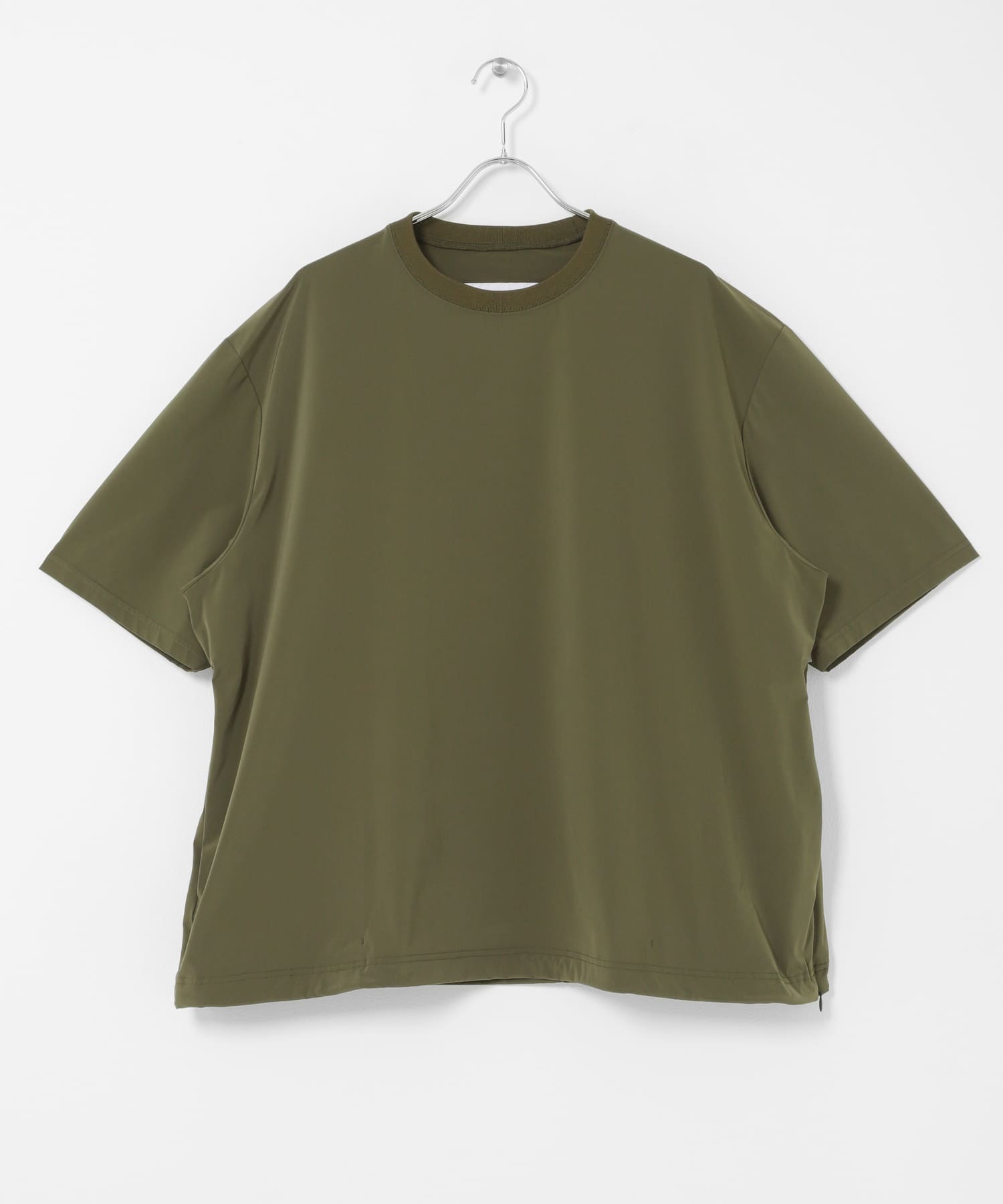 UNTRACE　266 OLIVE 1