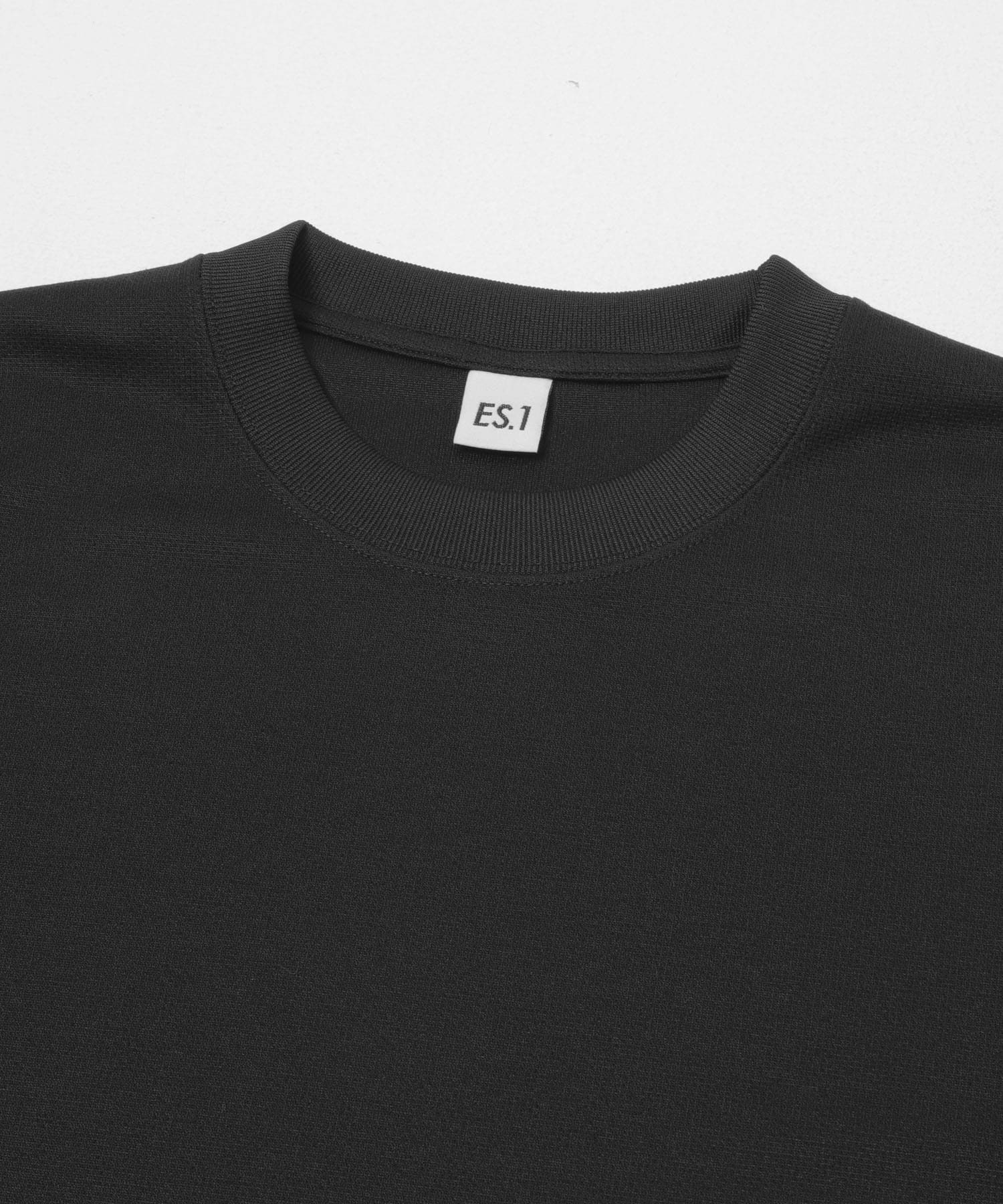 ES.1　POWER DRY T-shirts black M