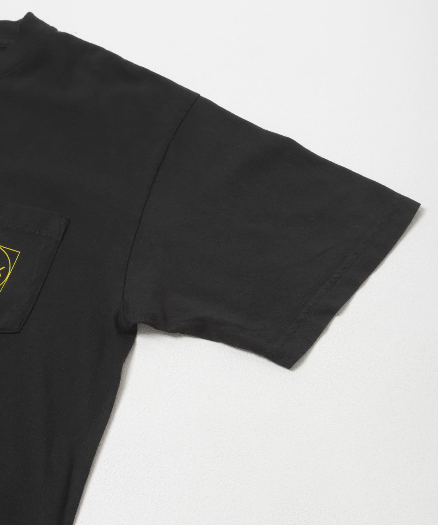 LQQK Studio　SMILEY LOGO POCKET TEE BLACK M