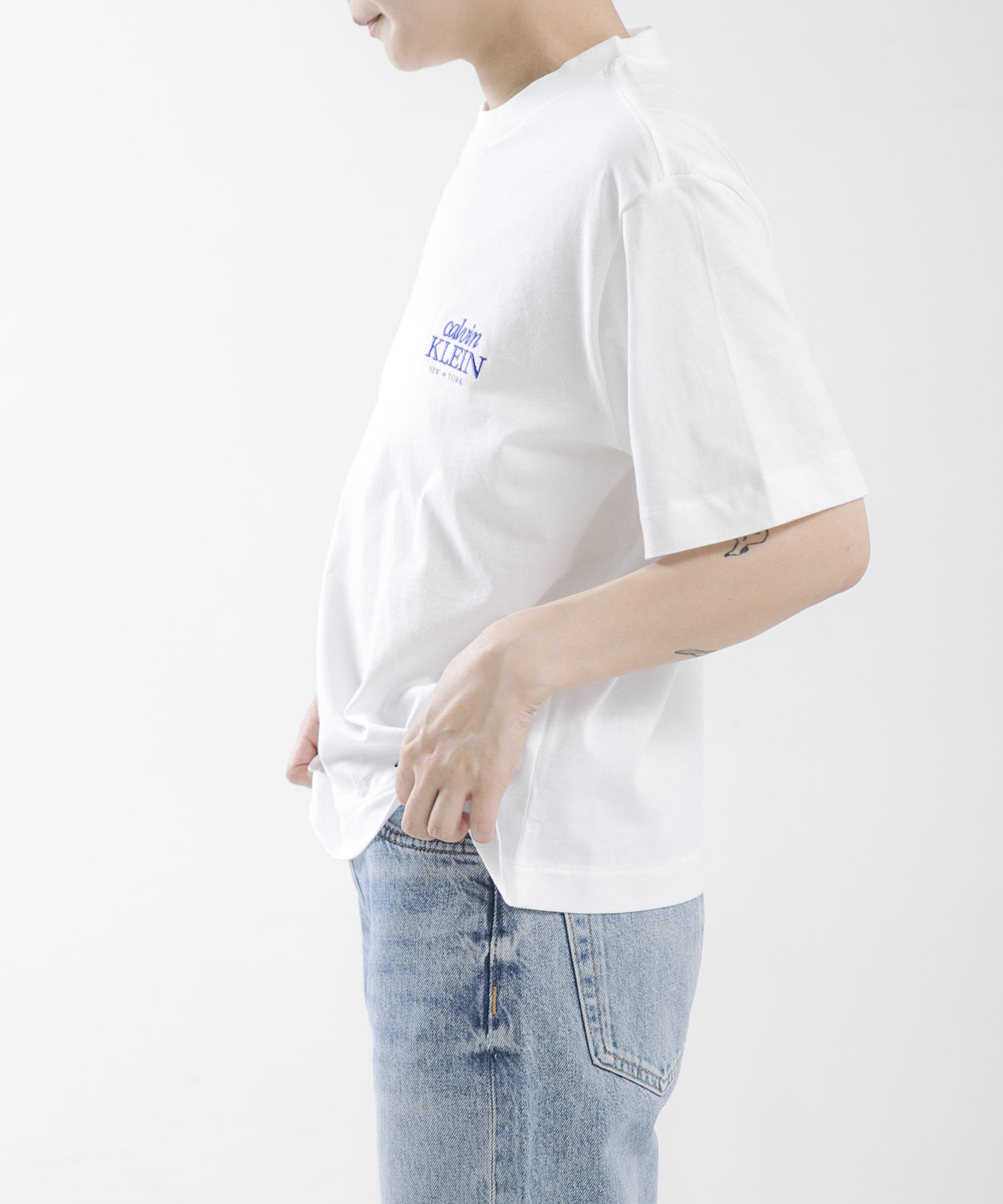 YAF WHITE