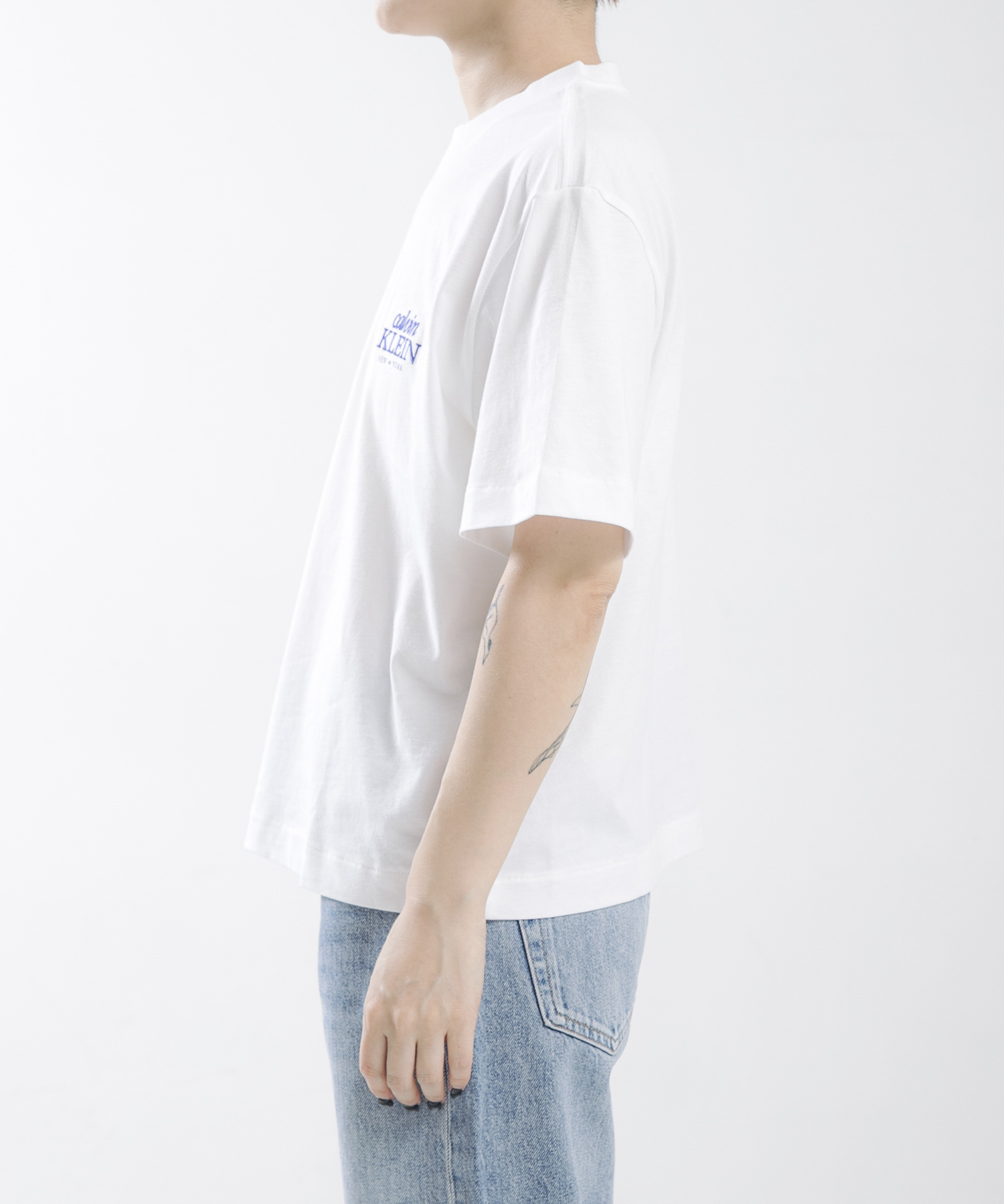YAF WHITE