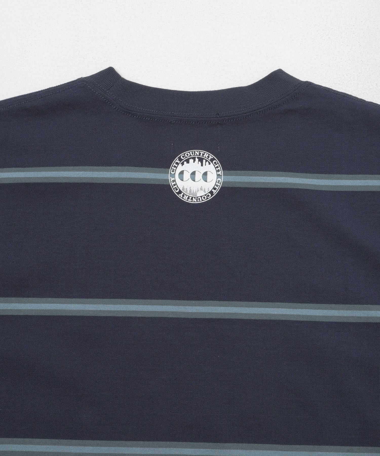 CITY COUNTRY CITY　EMBROIDERD LOGO BORDER T NAVY M