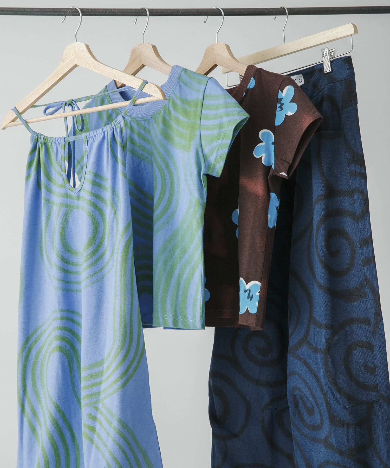 SUKU HOME　HALTERD DRESS RIPPLE M