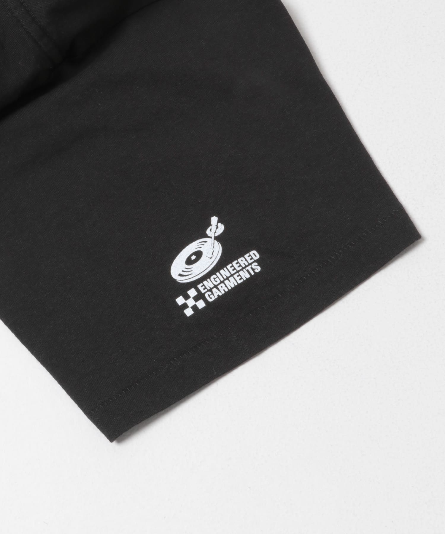 Engineered Garments　PRINTED CROSS CREW TEE Black S