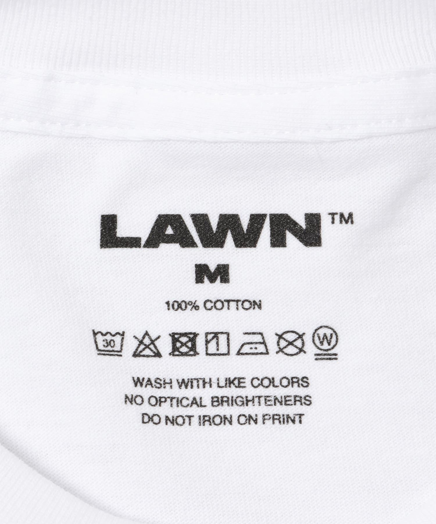 LAWN　EE L LOGO PRINT SS TEE WHITE M