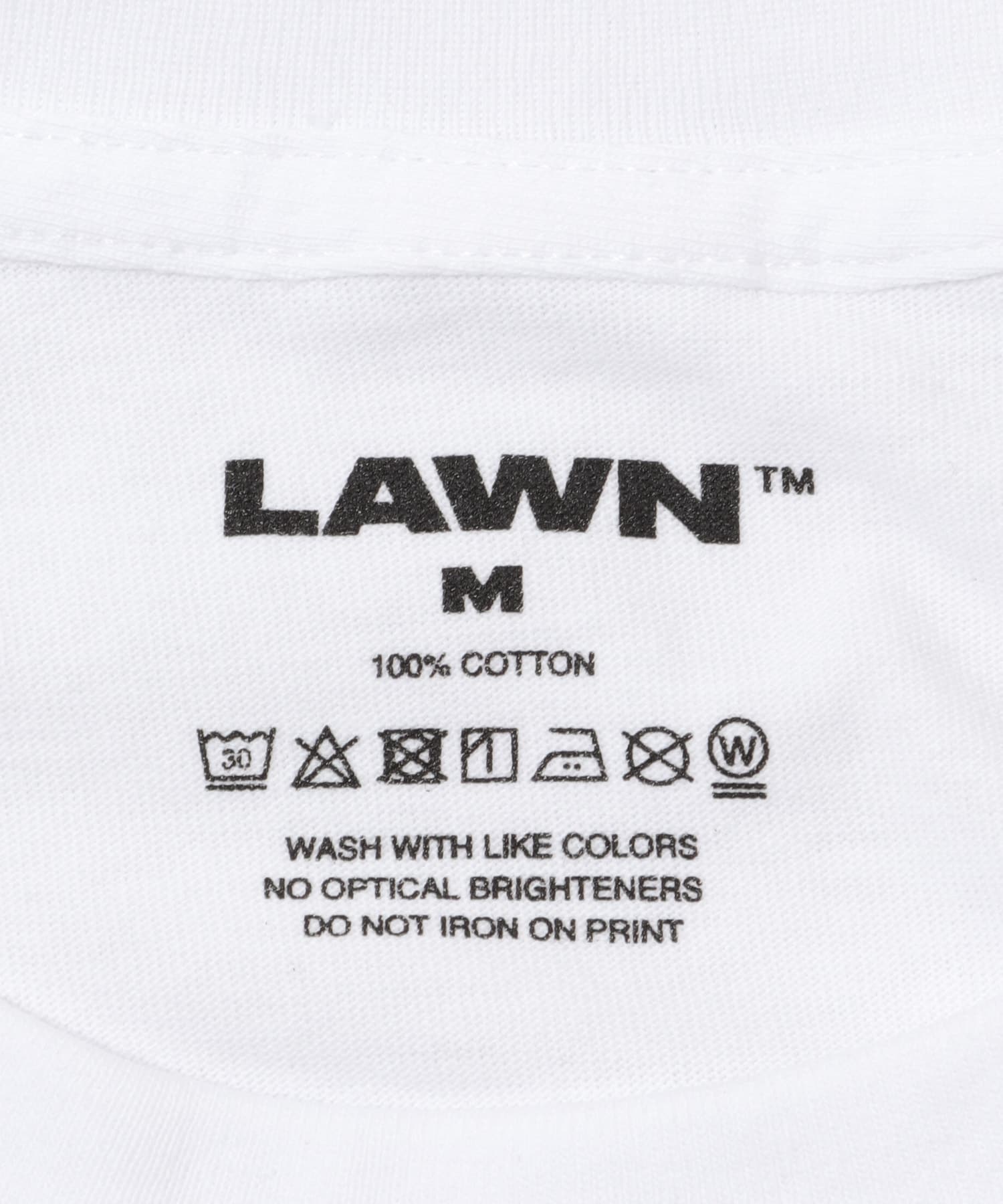 LAWN　EE LOGO PRINT SS TEE WHITE M
