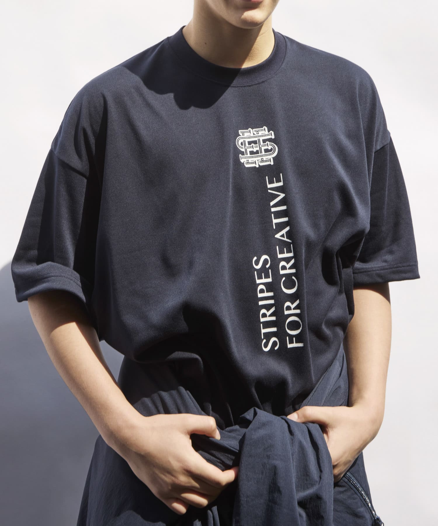 SEE SEE×S.F.C　SUPER BIG FLAT SS TEE（TECH） NAVY M