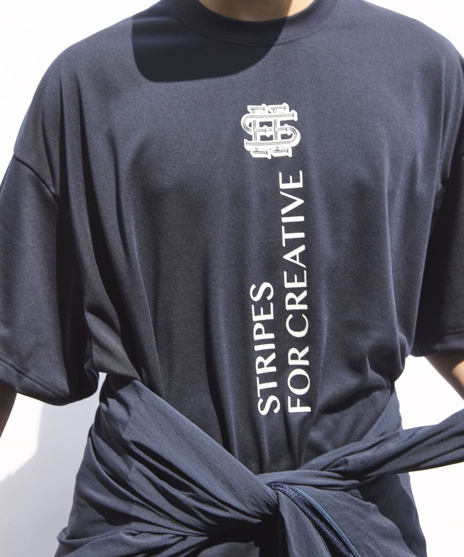 SEE SEE×S.F.C　SUPER BIG FLAT SS TEE（TECH） NAVY M