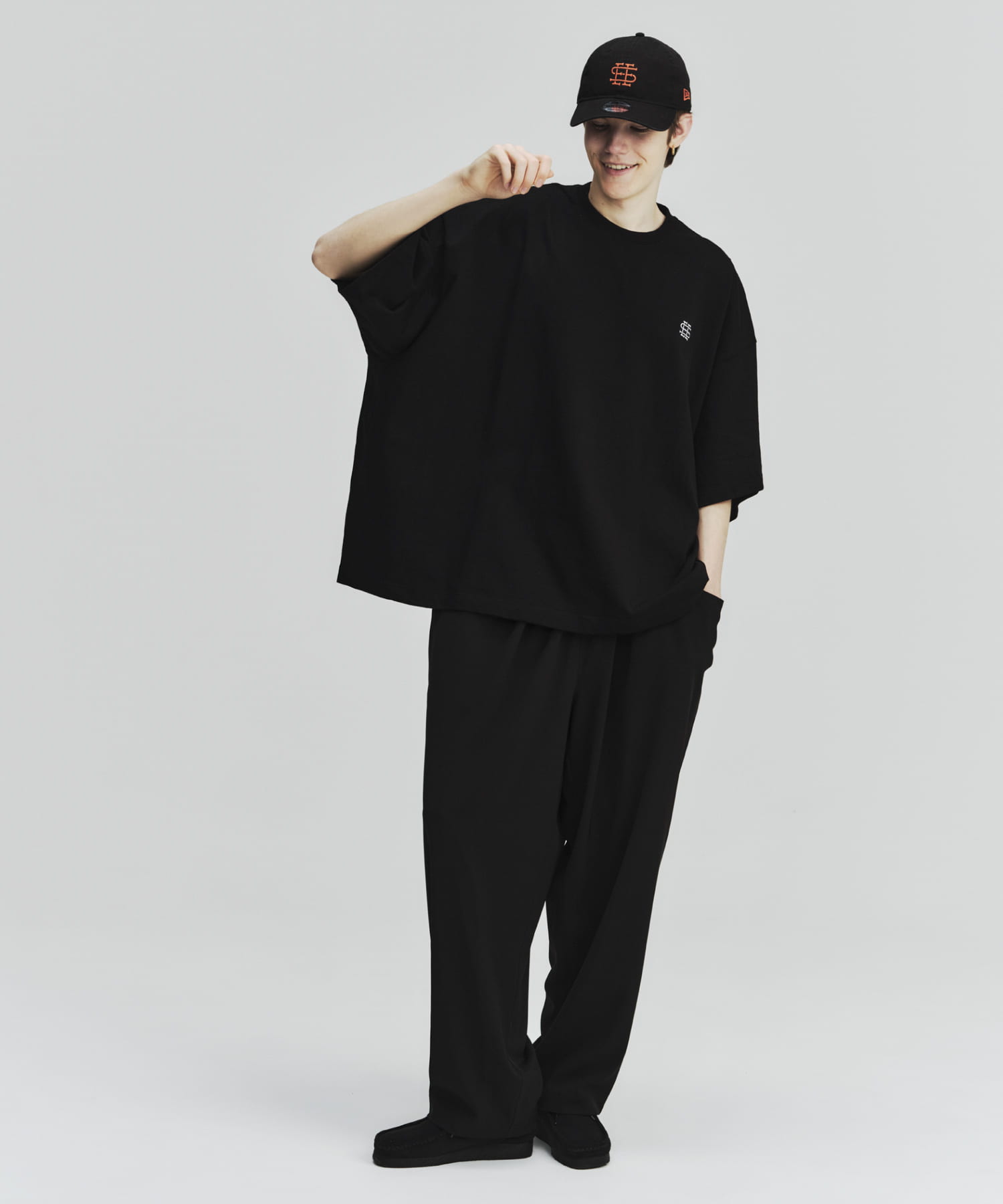 SEE SEE　SUPER BIG SS TEE F BLACK M