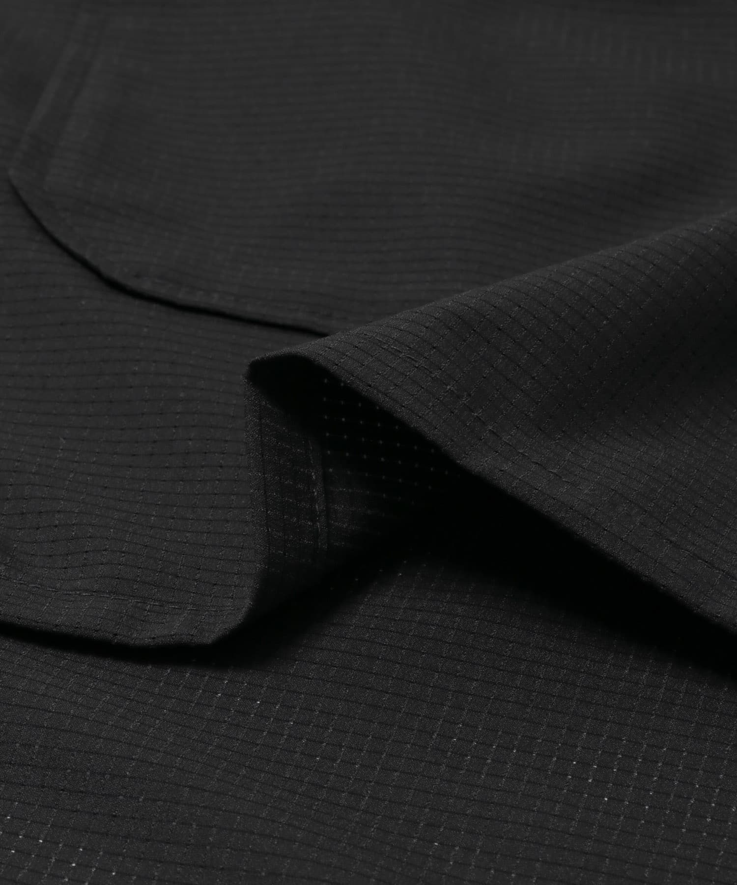 BLACK MESH