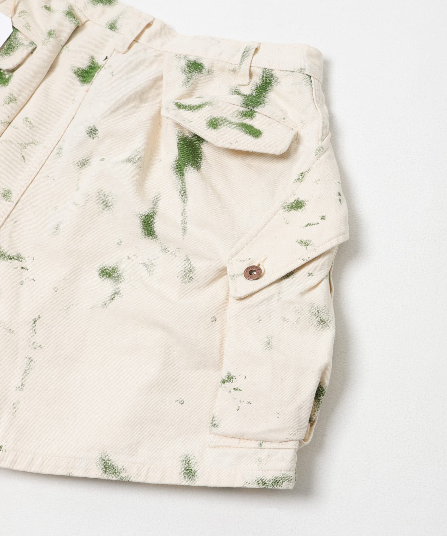 Gurank　CAMO CARGO SHORTS WHT 34