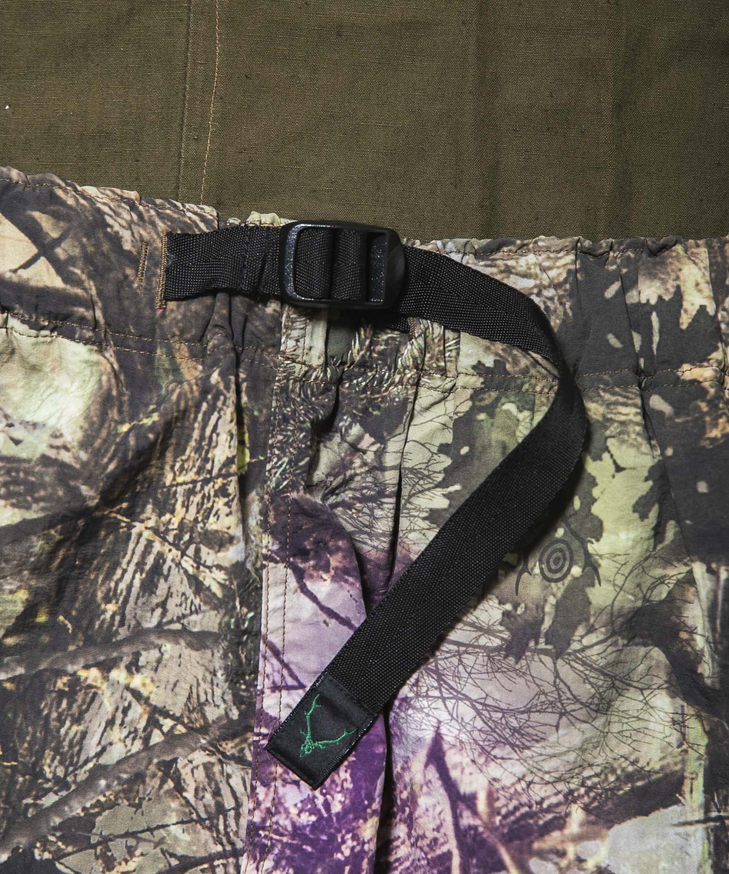 South2 West8　Belted Short Camo M