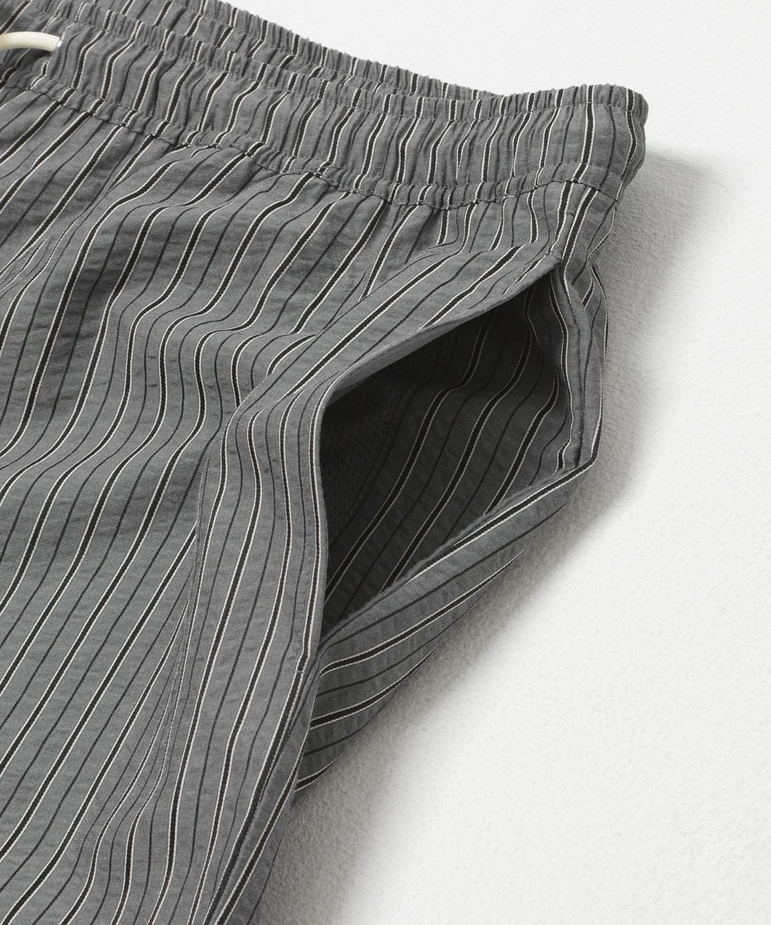 Acy　SEERSUCKER BUGGY SHORTS GRAY L