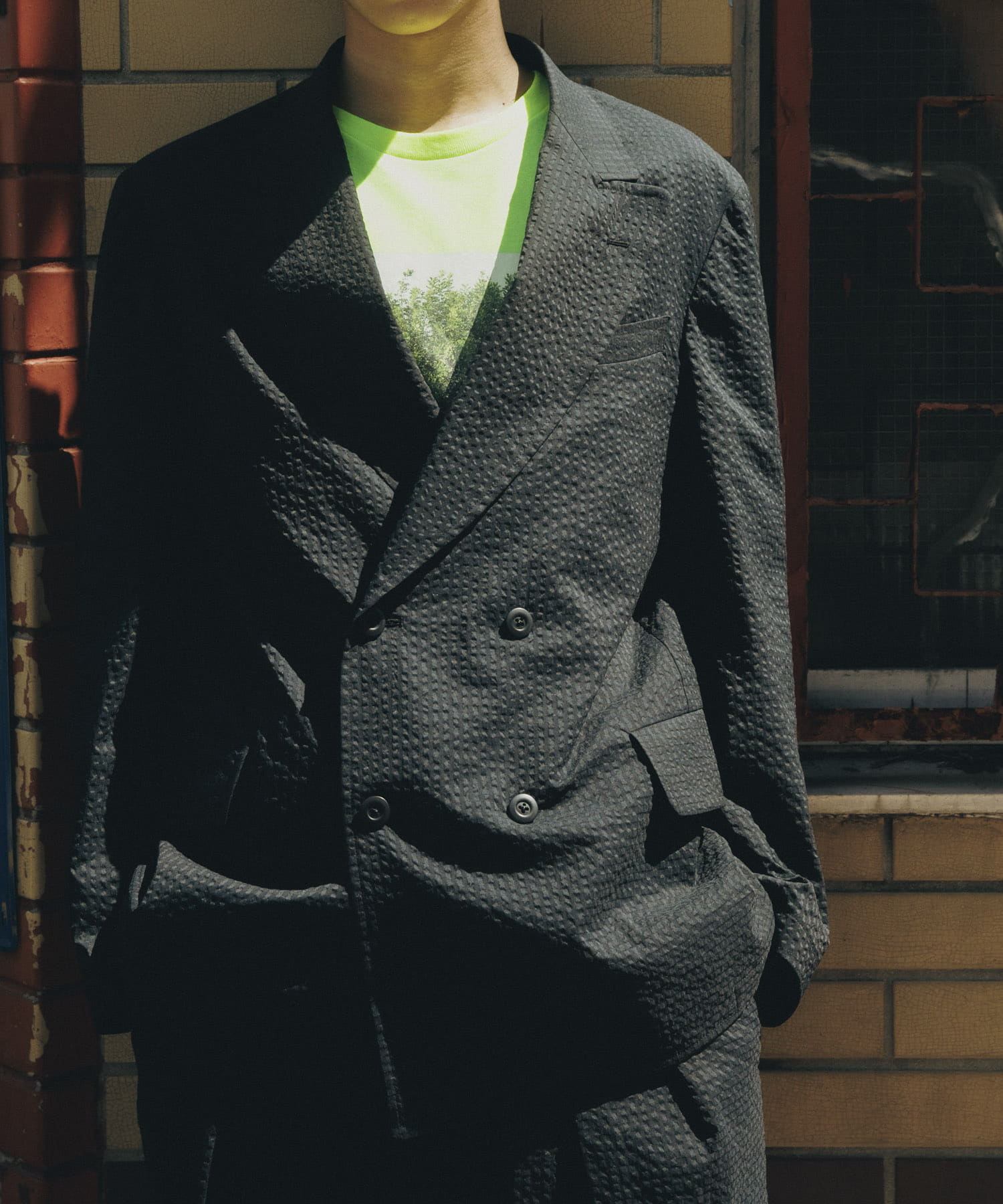 model : 180cm 着用サイズ : 48