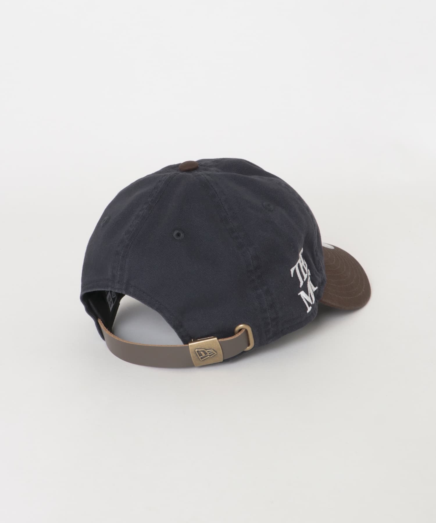 New Era　9THIRTY LEATHER STRAP NAVY BW ML