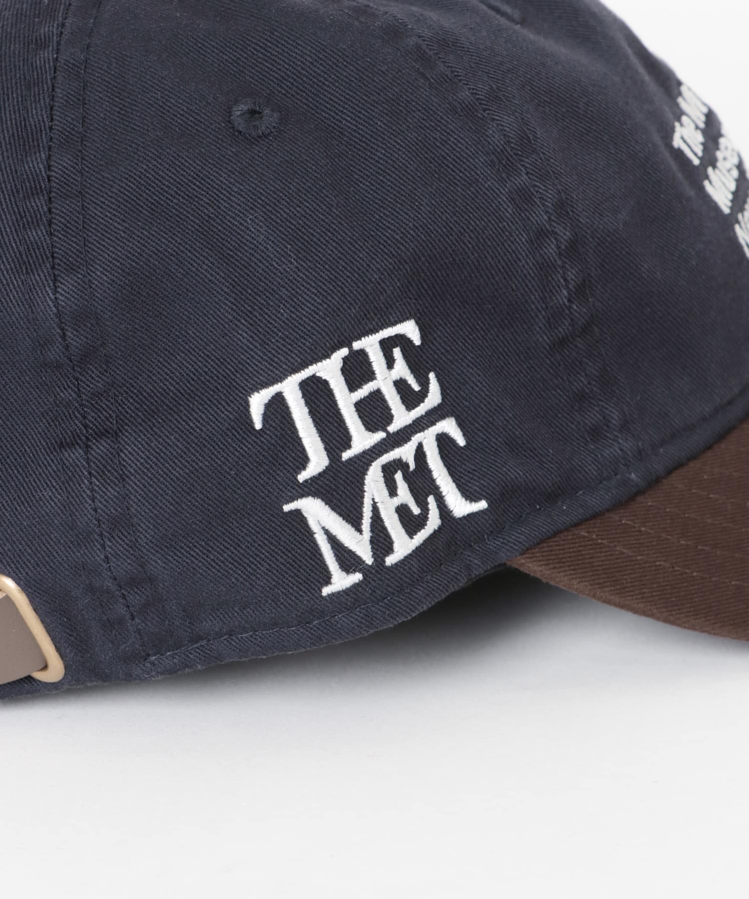 New Era　9THIRTY LEATHER STRAP NAVY BW ML