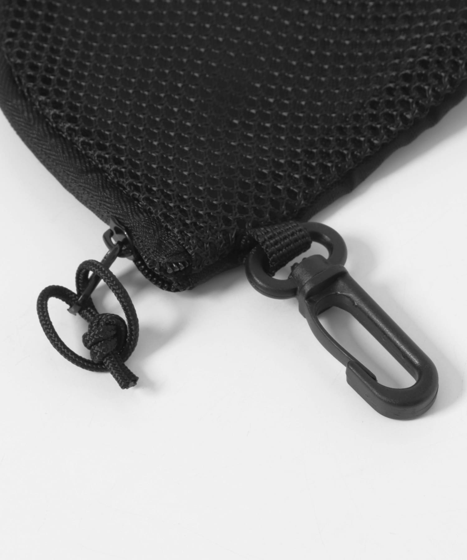 ELECTRIC　MESH COIN CASE BLACK One