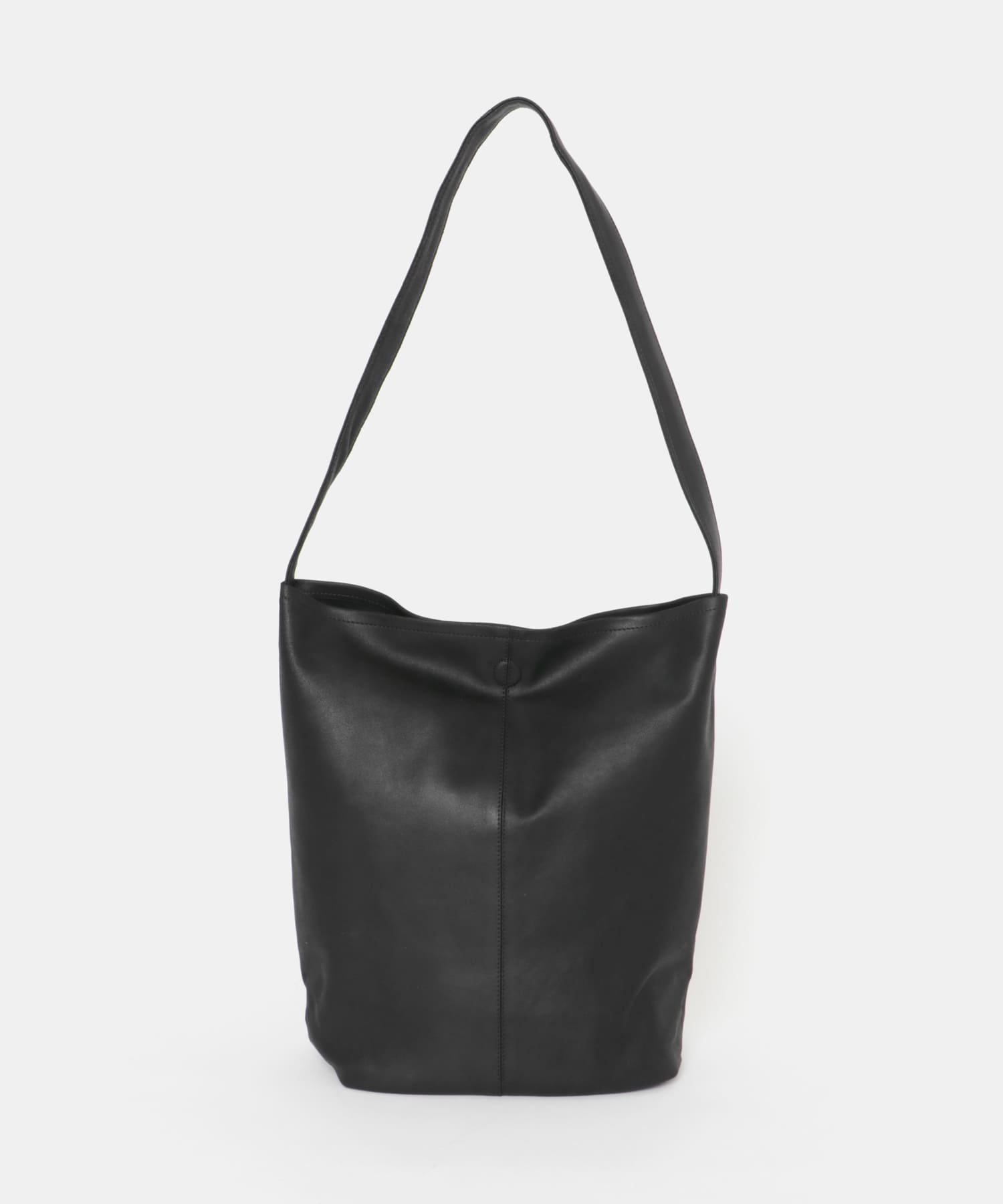 新品未使用YAK LeatherショルダーBag hobo 別注』YAKPAK×DOORS SHOULDER BAG M(- BLACK): バッグ｜URBAN RESEARCH