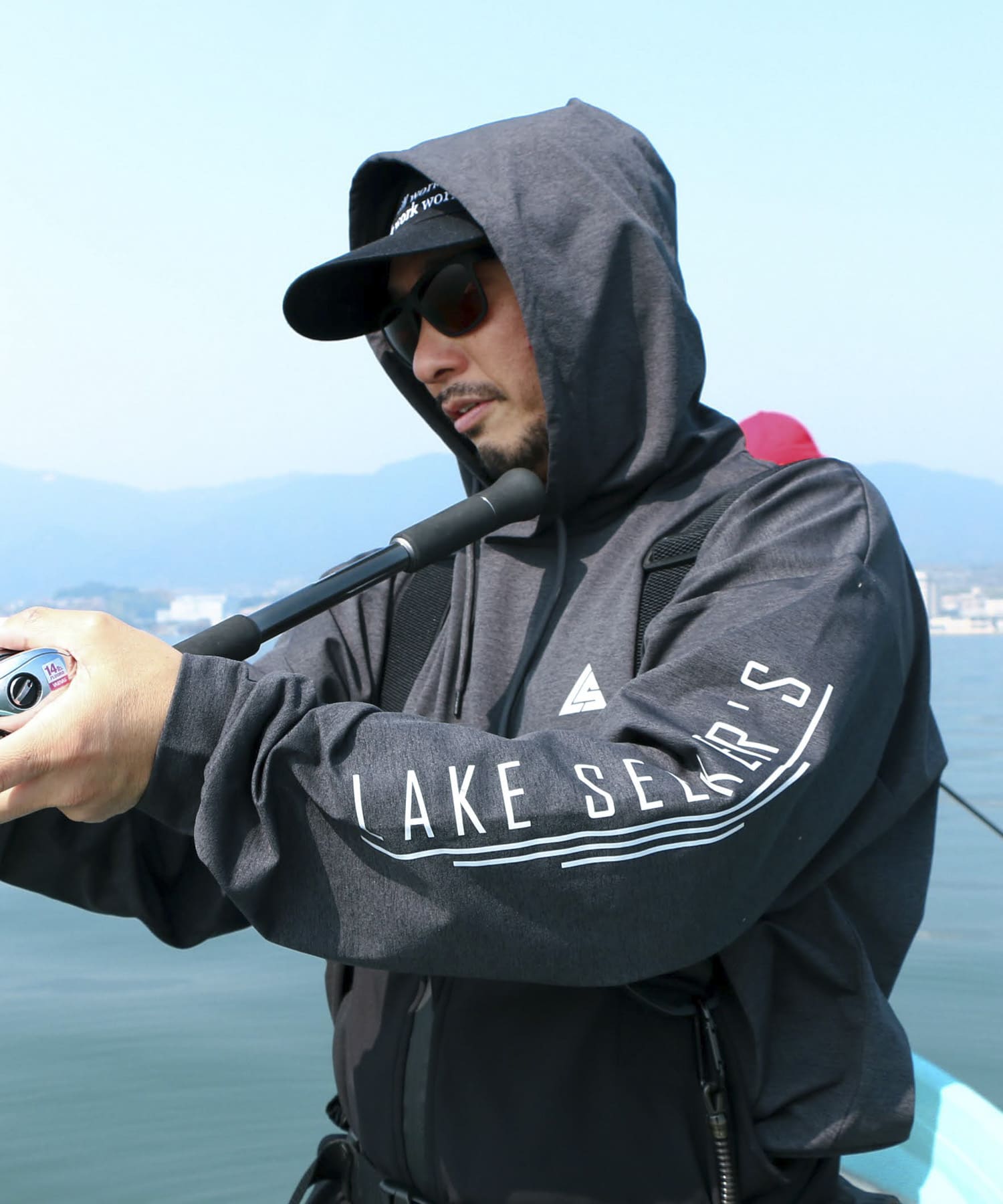 LAKE SEEKERS　クイックドライフーディー CHARCOAL M