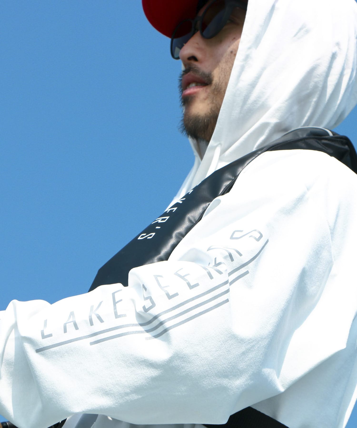 LAKE SEEKERS　クイックドライフーディー WHITE M