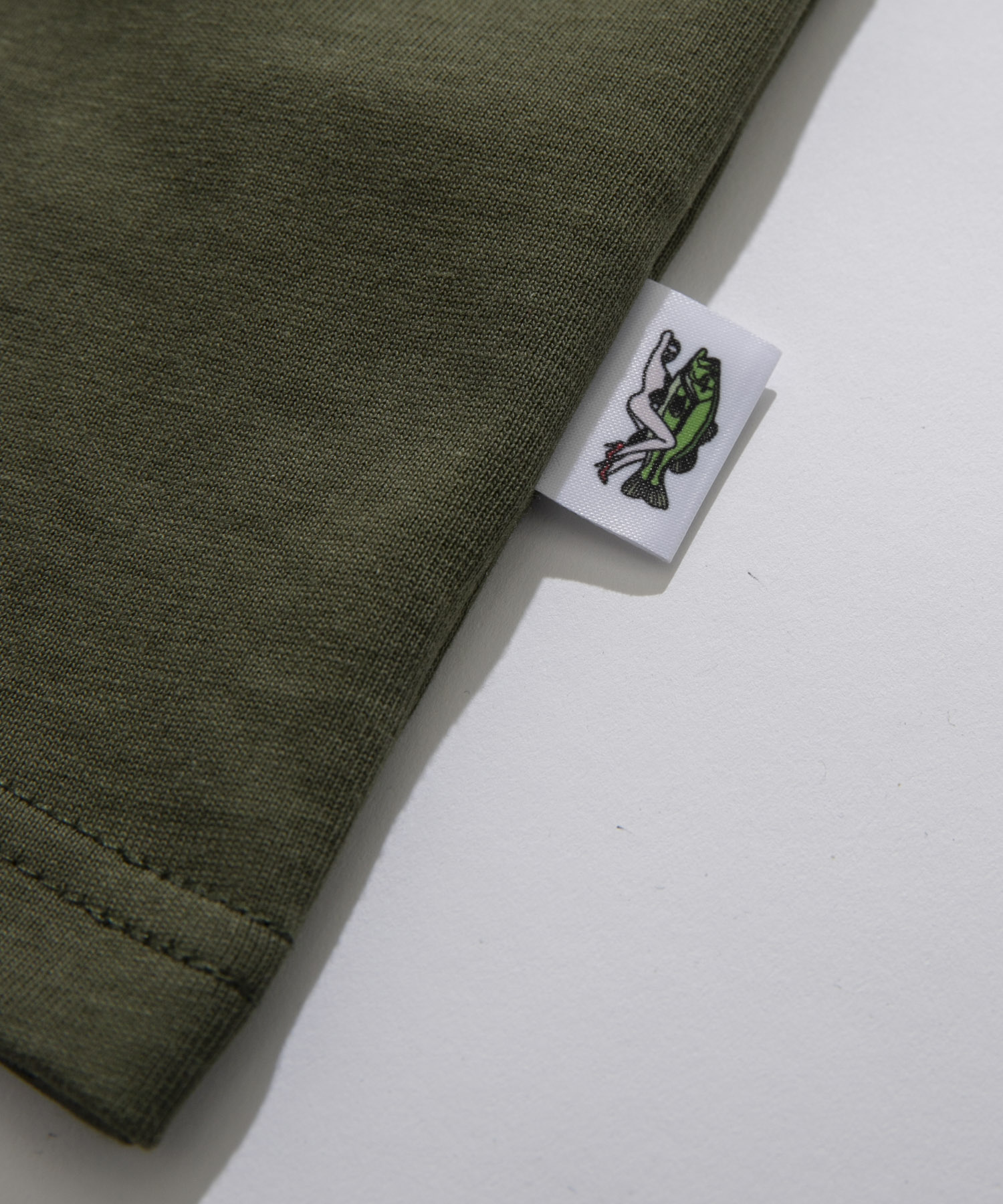 『別注』TASF×LAKE SEEKERS　SEEK ME! TEE KHAKI M