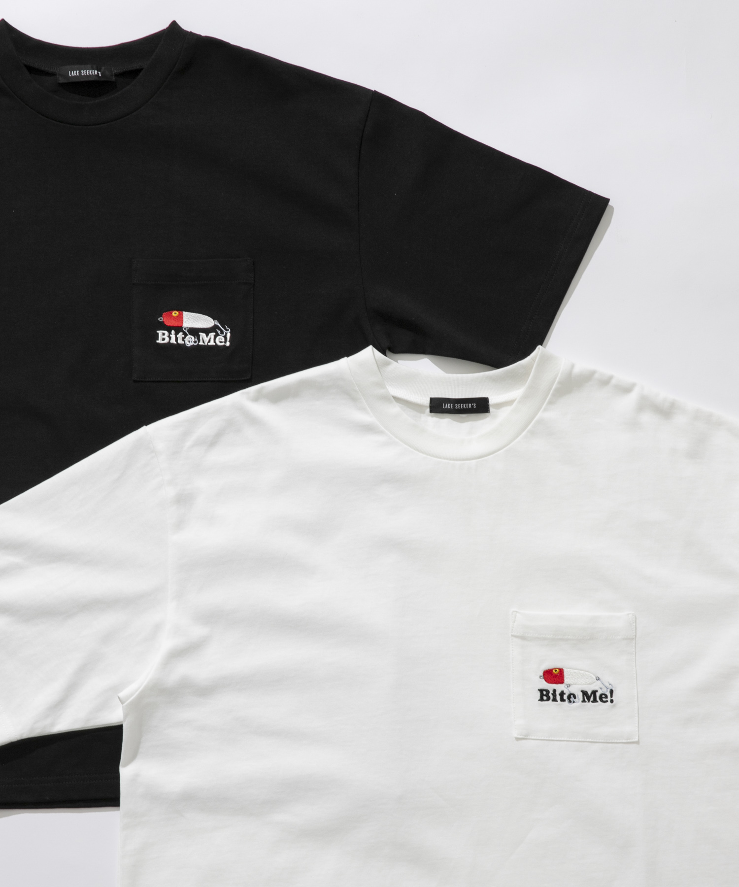 『別注』TASF×LAKE SEEKERS　BITE ME! ポケットTEE WHITE M