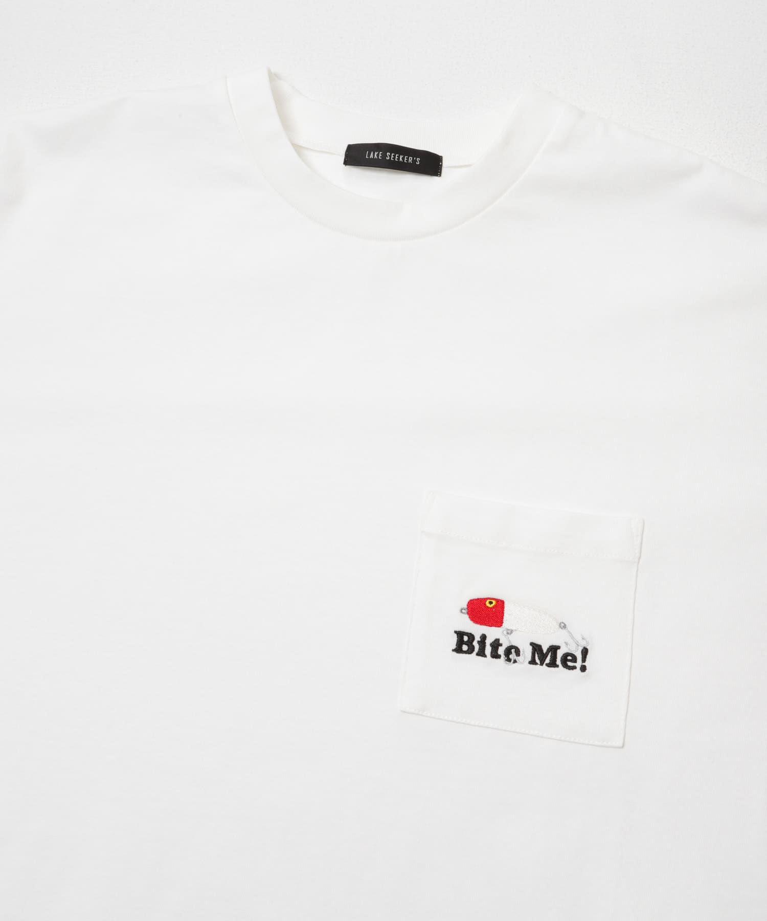 『別注』TASF×LAKE SEEKERS　BITE ME! ポケットTEE WHITE M
