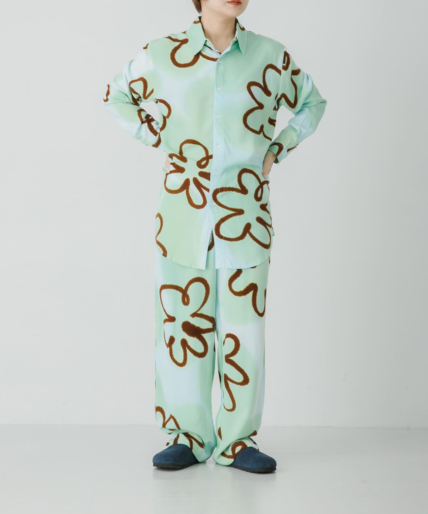 model : 155cm 着用サイズ : XS