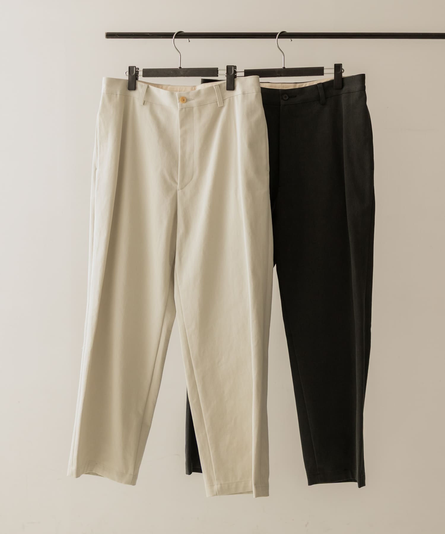 A PRESSE Type.3 Chino Trousers(1 ECRU): ボトム｜URBAN RESEARCH公式