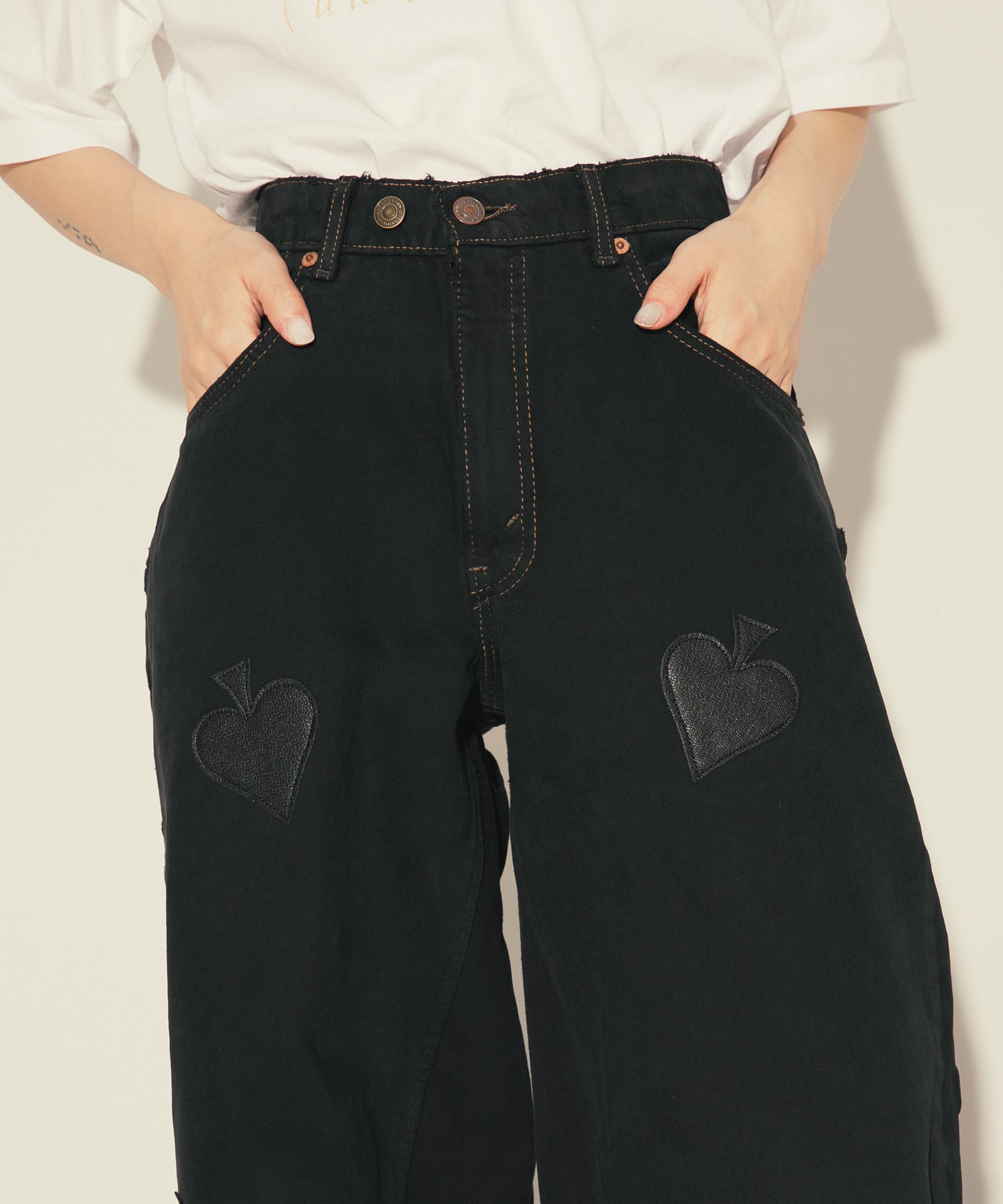 BLACK3