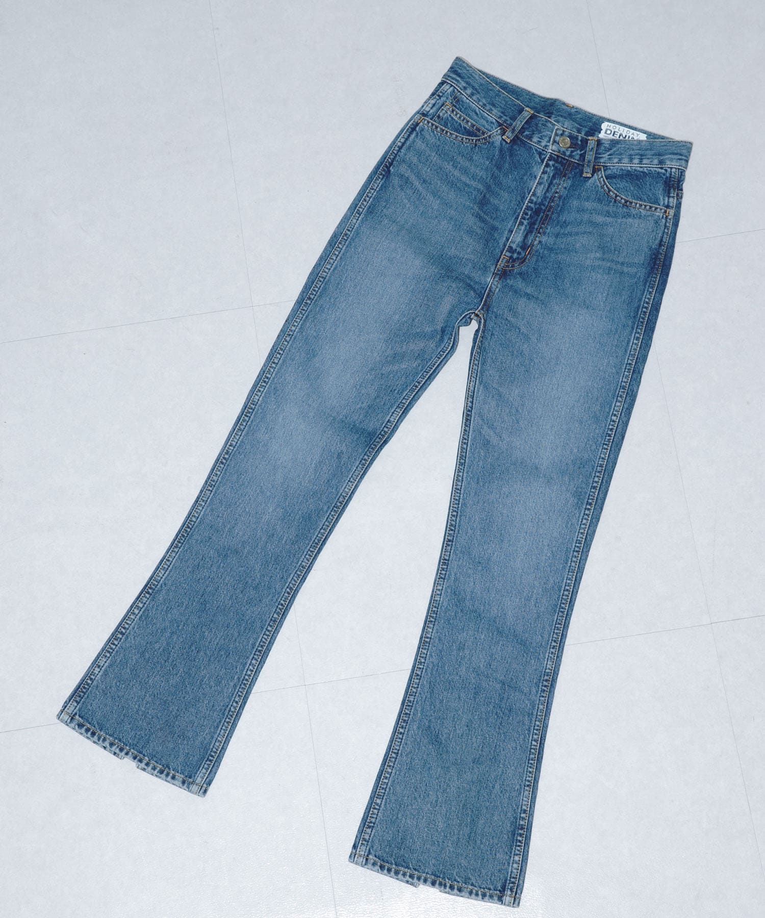 HOLIDAY　HW SKINNY FLARE DENIM PT